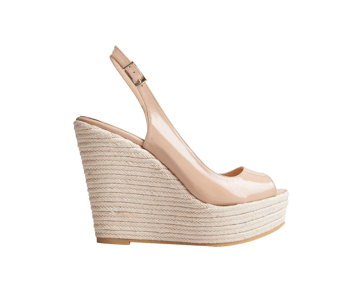 Zapatos de novia, el calzado ideal para terminar la boda