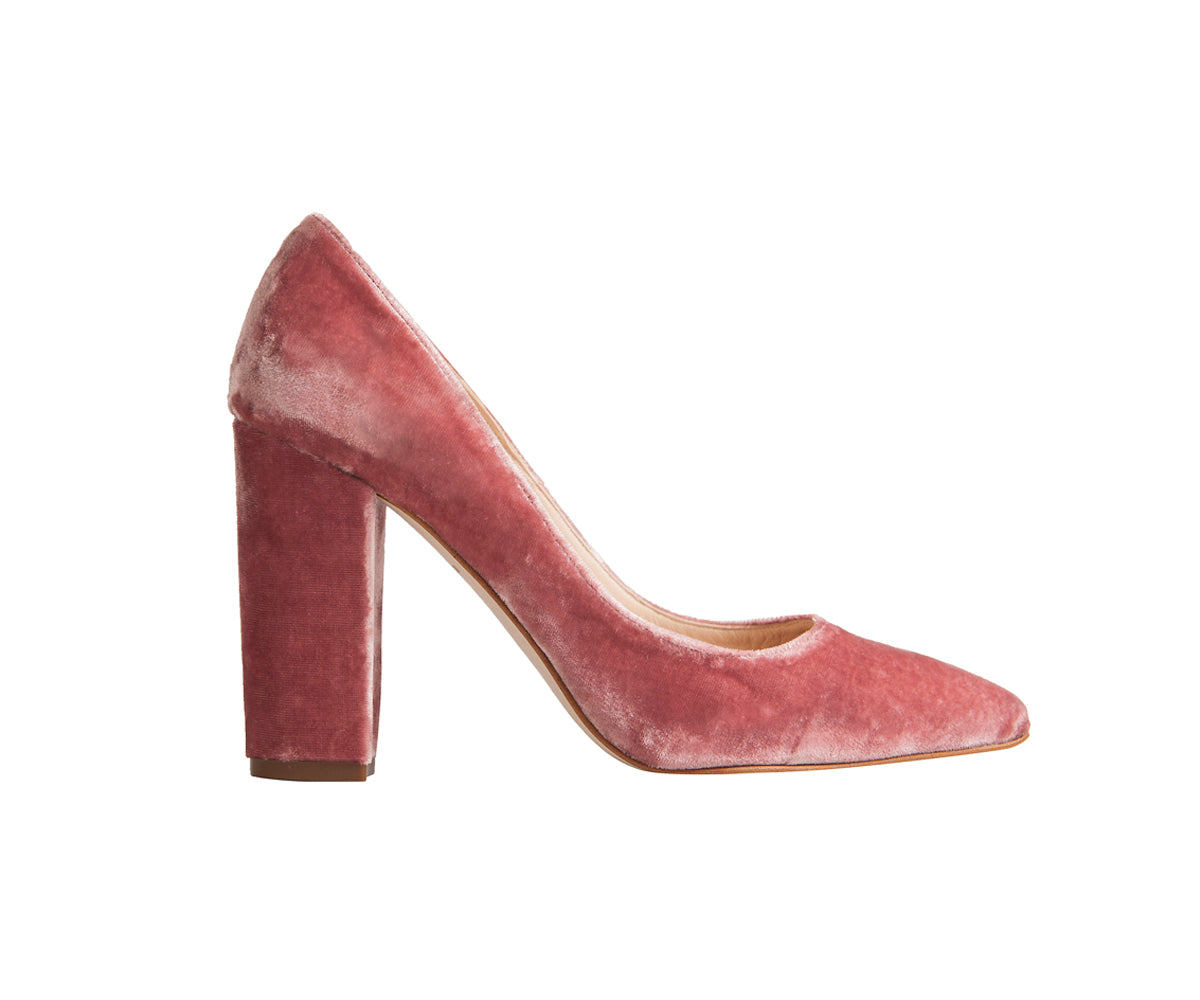 Cómo limpiar zapatos de terciopelo