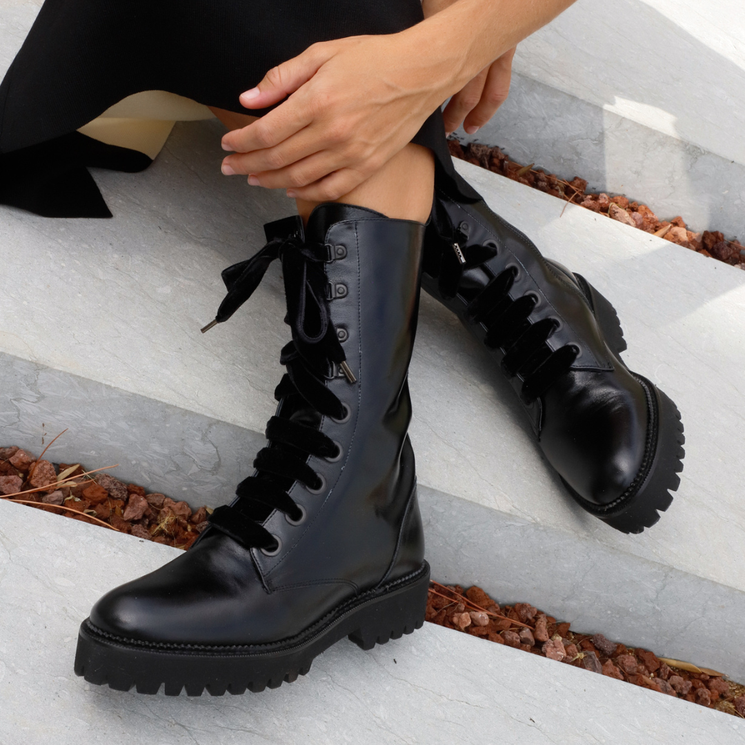 CARLOTA BLACK LEATHER BIKER BOOT 4CM