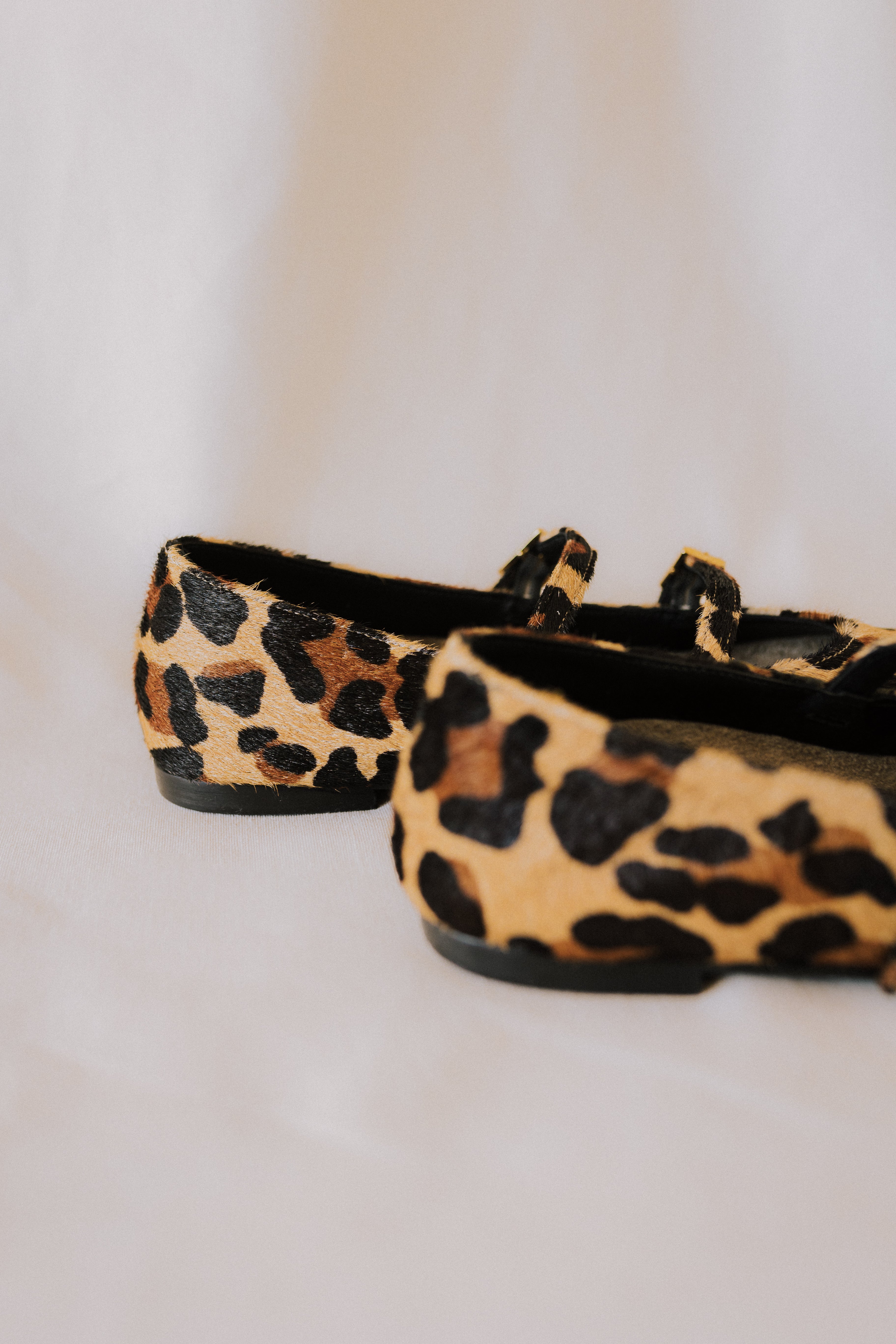 GEMA DANCER WITH LEOPARD FOAL-EFFECT LEATHER