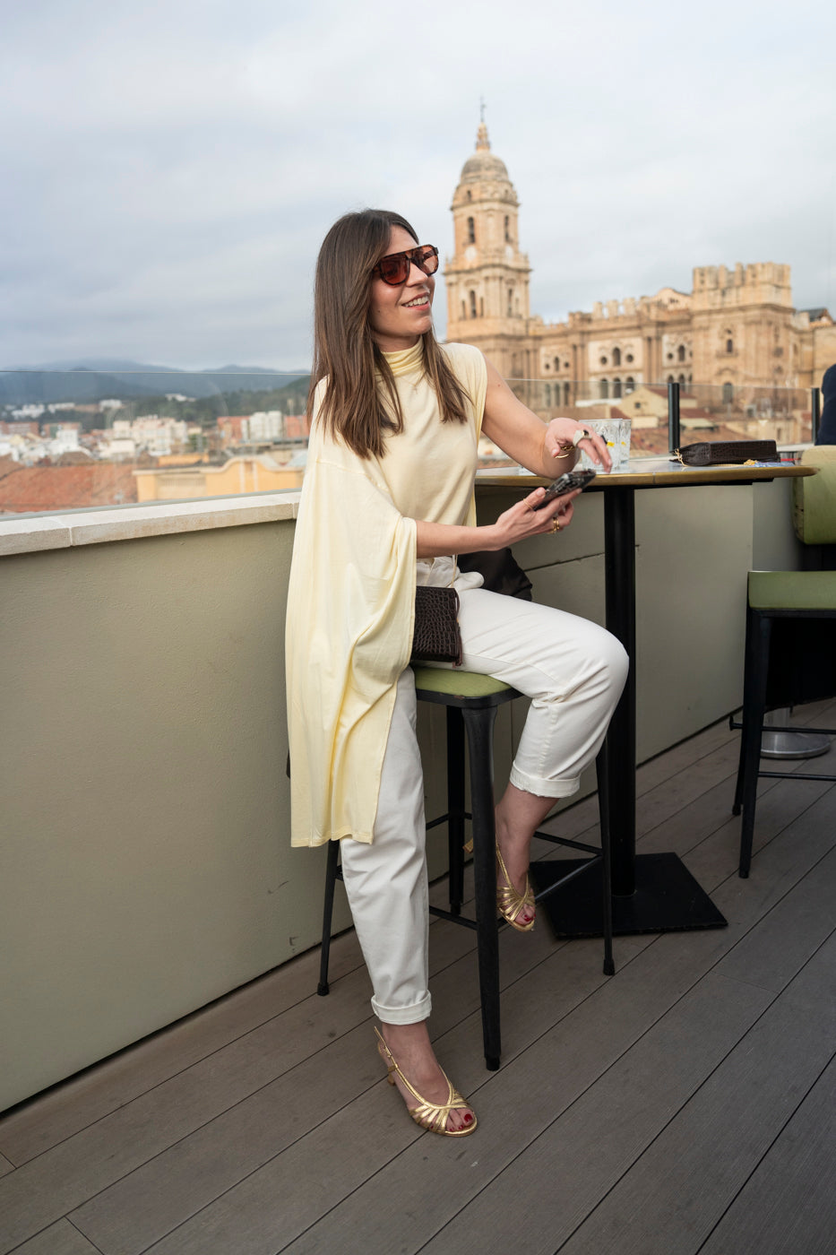 SANDALIA TRIANA PIEL EFECTO PITÓN ORO TACÓN 6CM