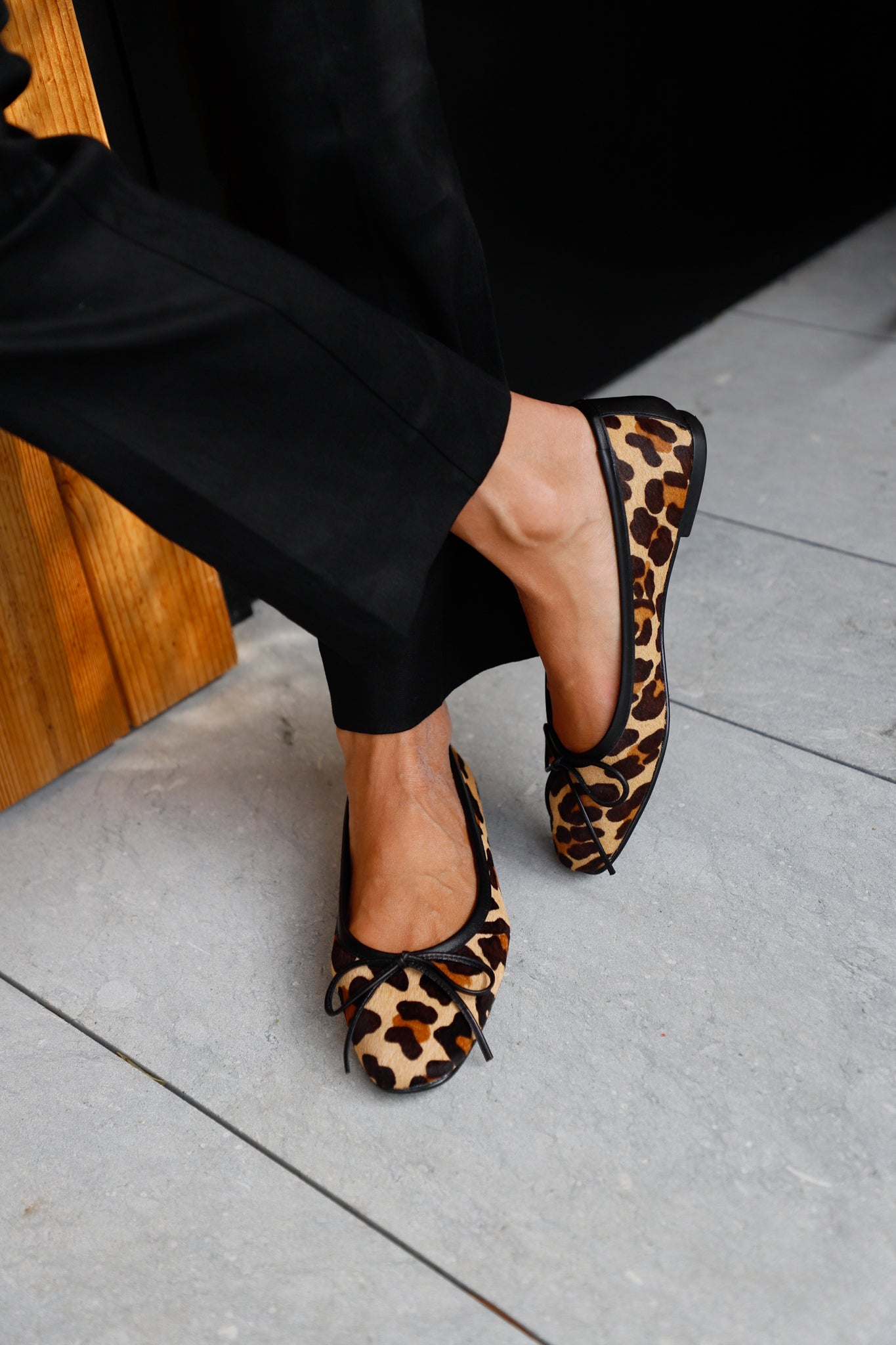 BAILARINA MONTSE LAZO PIEL EFECTO POTRO LEOPARDO