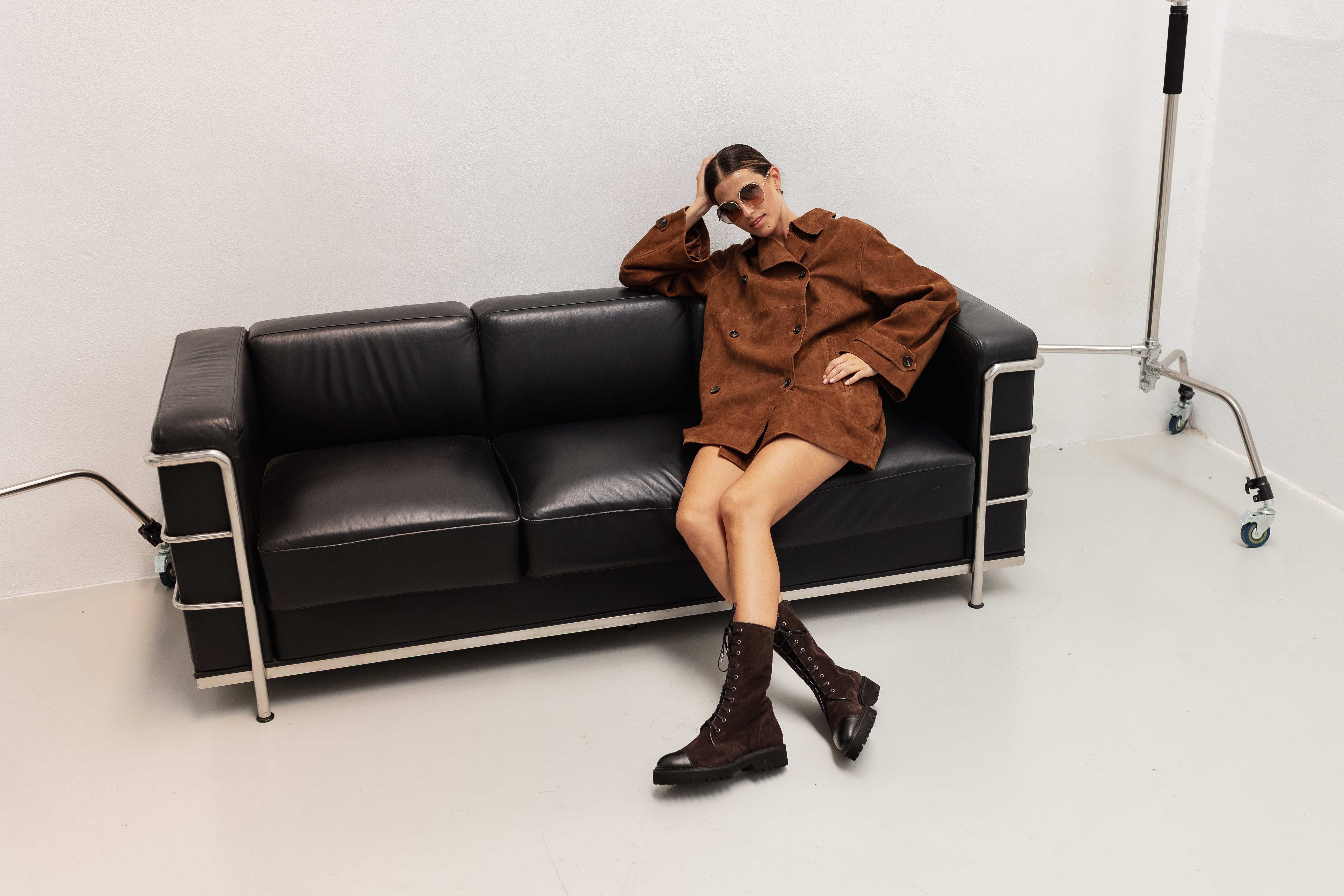 BOTA MOTERA JULIA ANTE MARRÓN 4CM