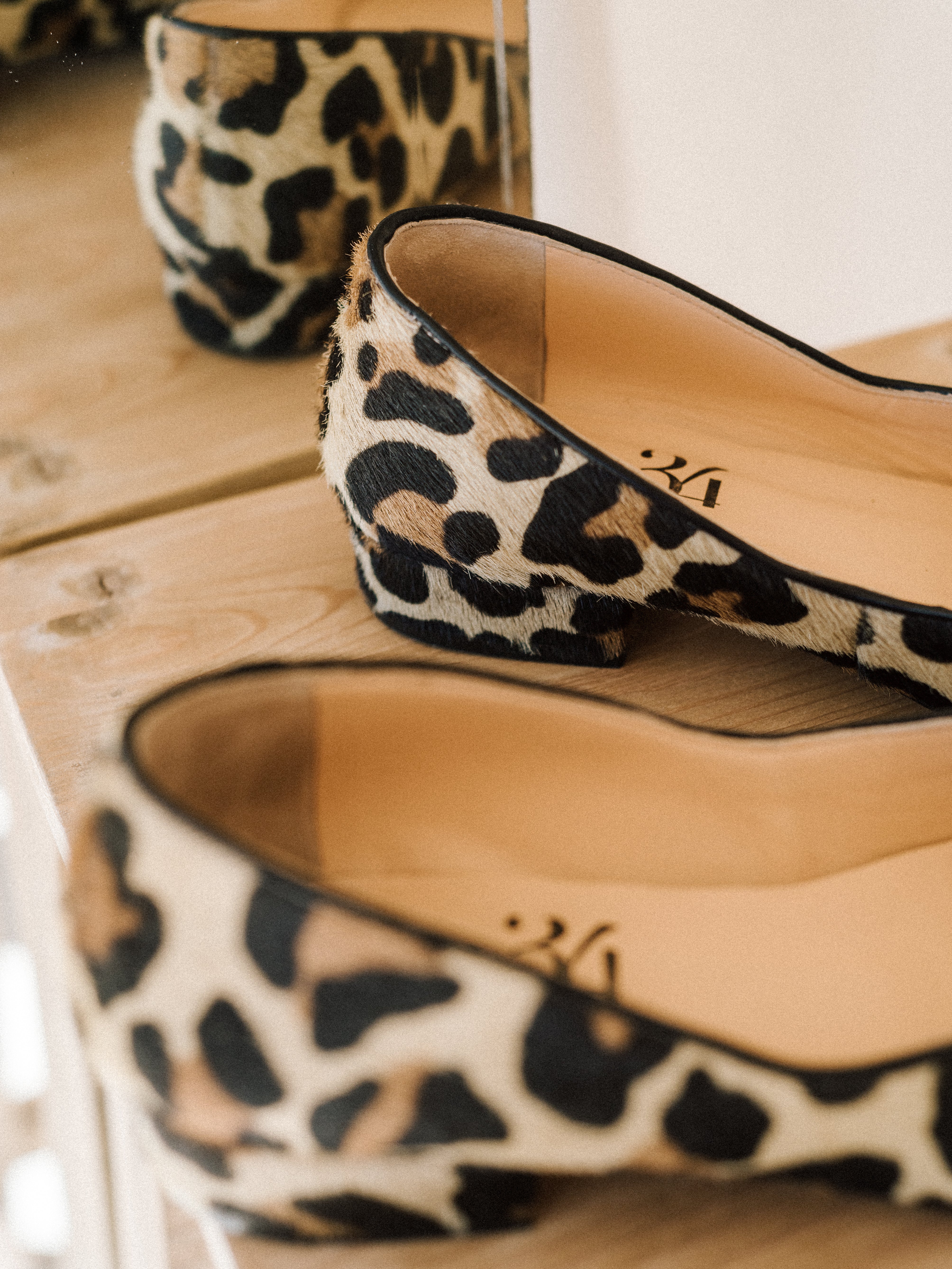 BAILARINA BÁRBARA PUNTA PIEL EFECTO POTRO LEOPARDO