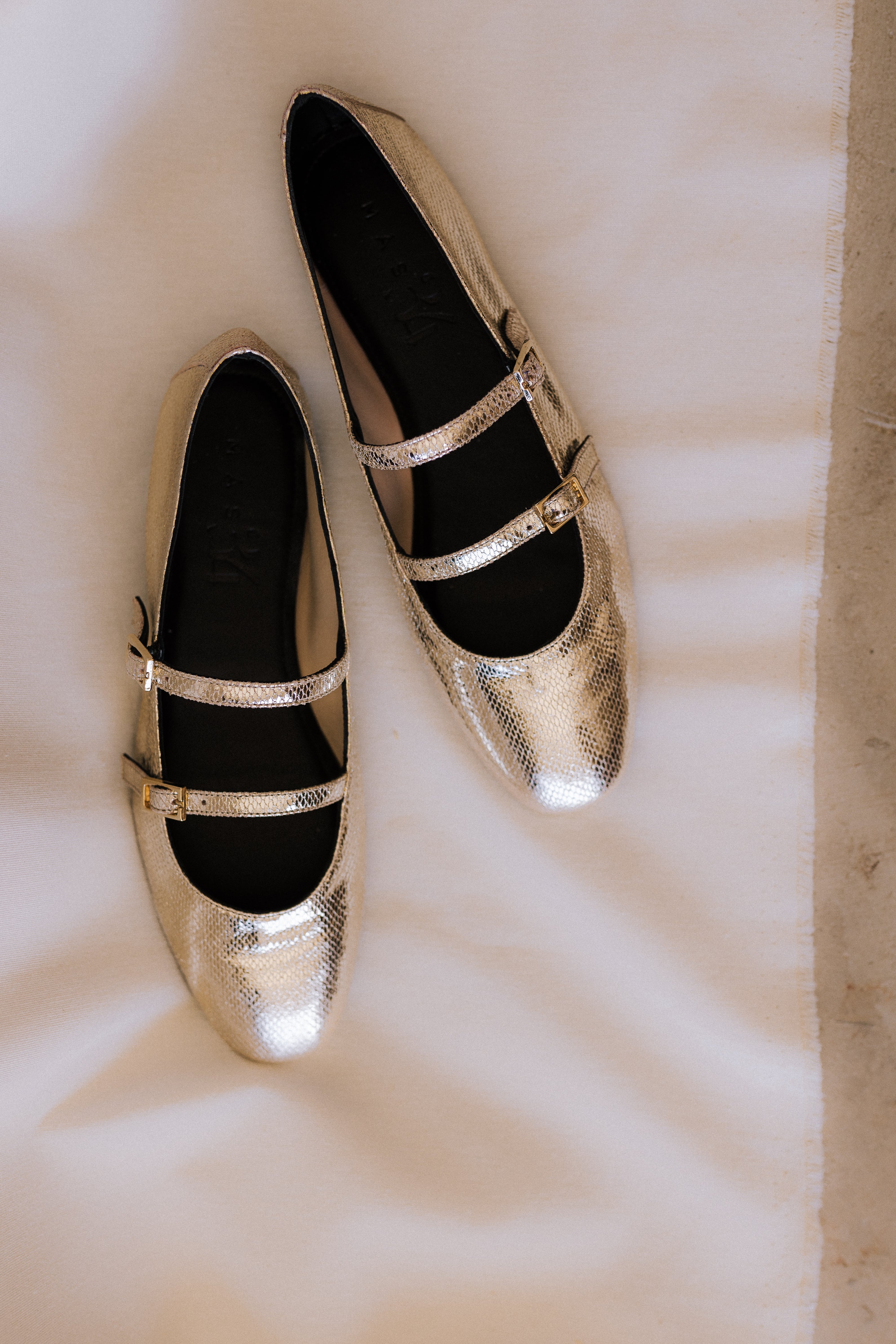 BALLERINA GEMA PLATINUM LAMINATED LEATHER
