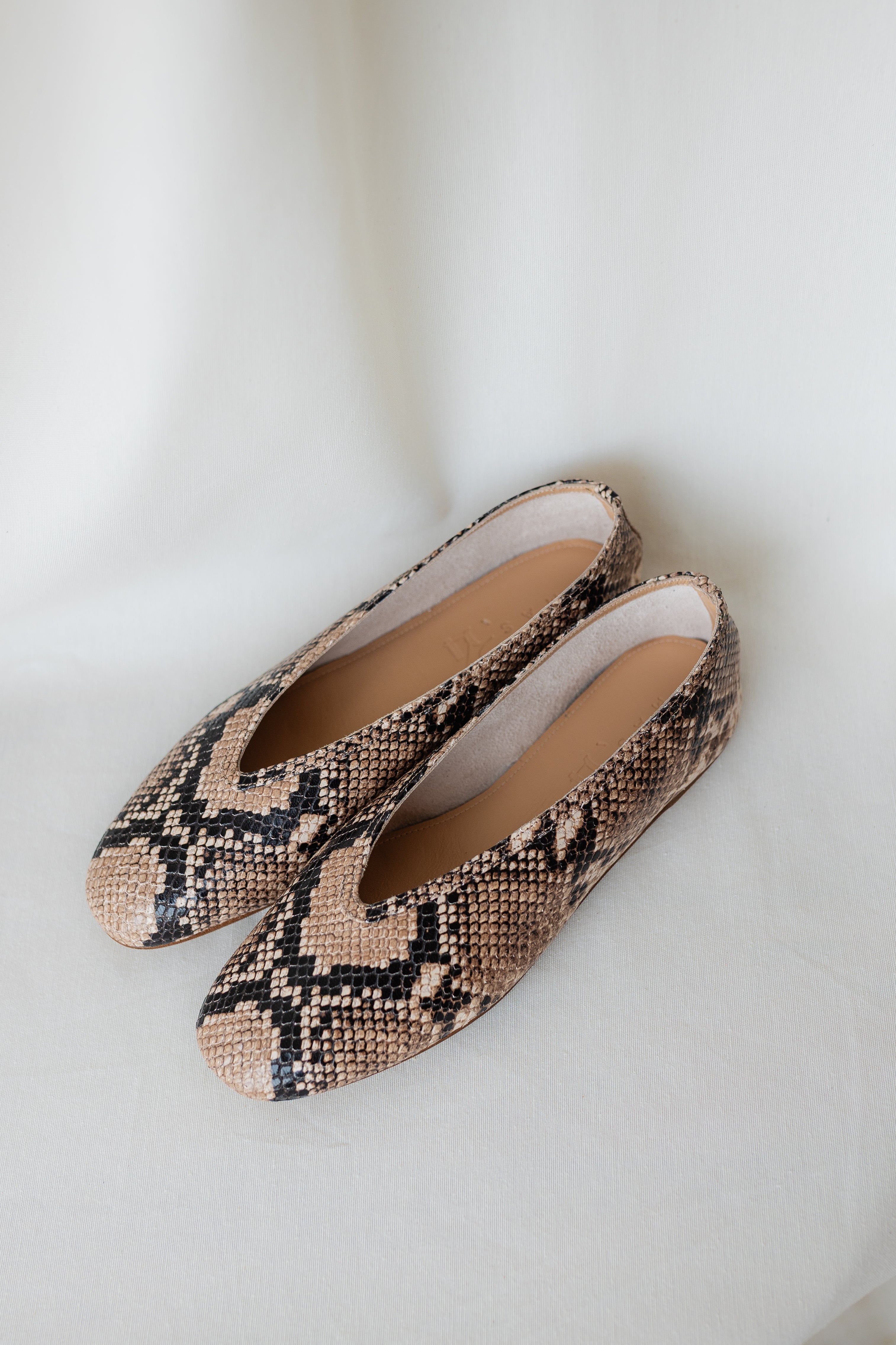 BAILARINA VALERIA PIEL EFECTO PITÓN NATURAL