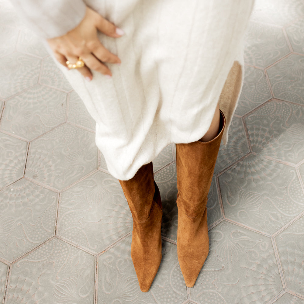 BOTA PEPA ANTE MARRÓN TACÓN MIDI 5CM