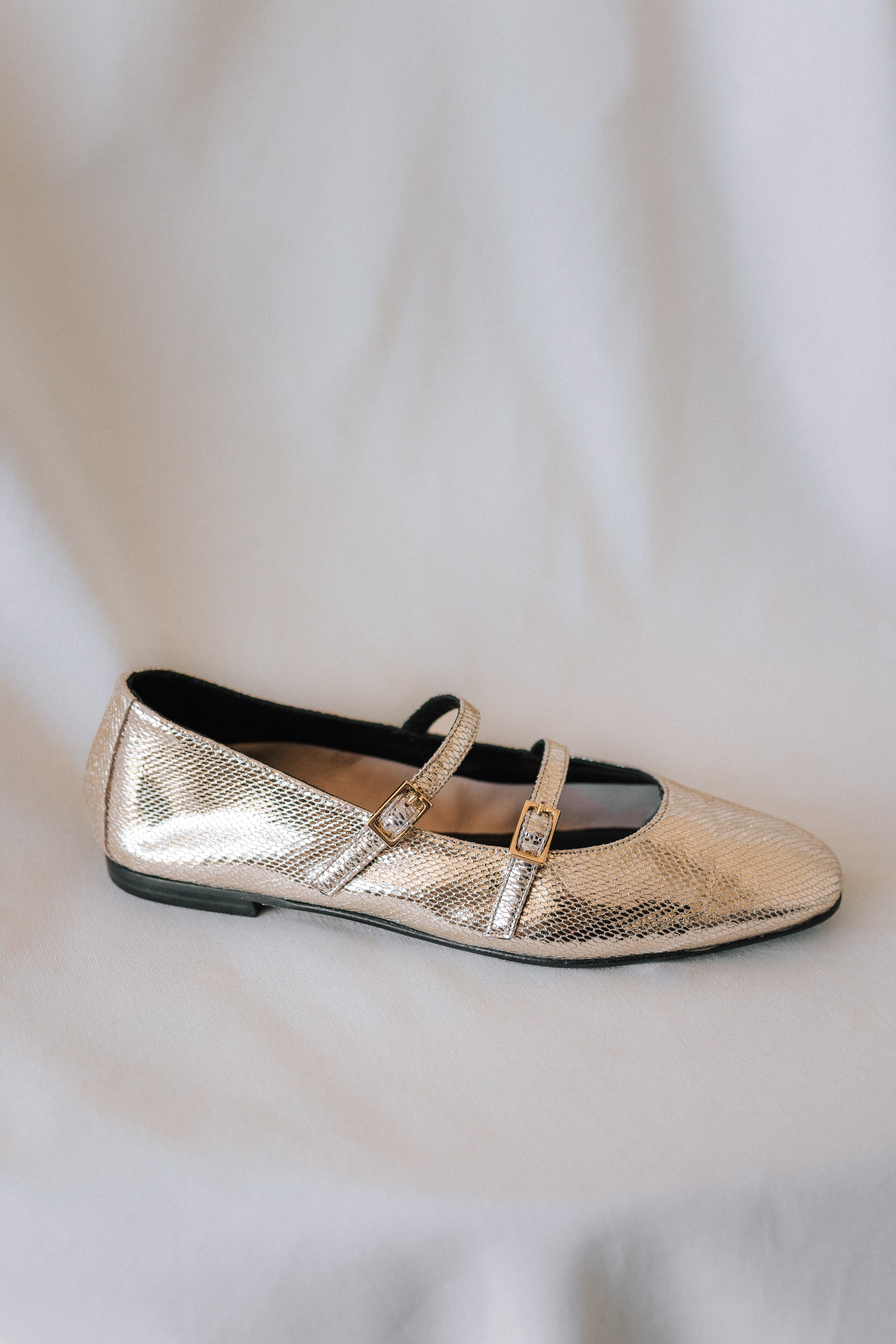 BALLERINA GEMA PLATINUM LAMINATED LEATHER