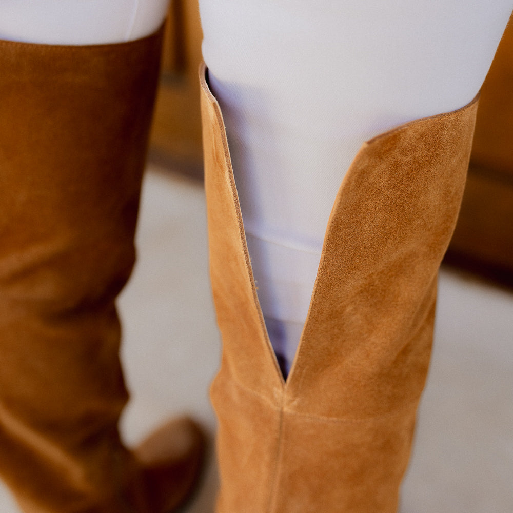 PINK BROWN SUEDE BOOT WITH LEATHER FLAP