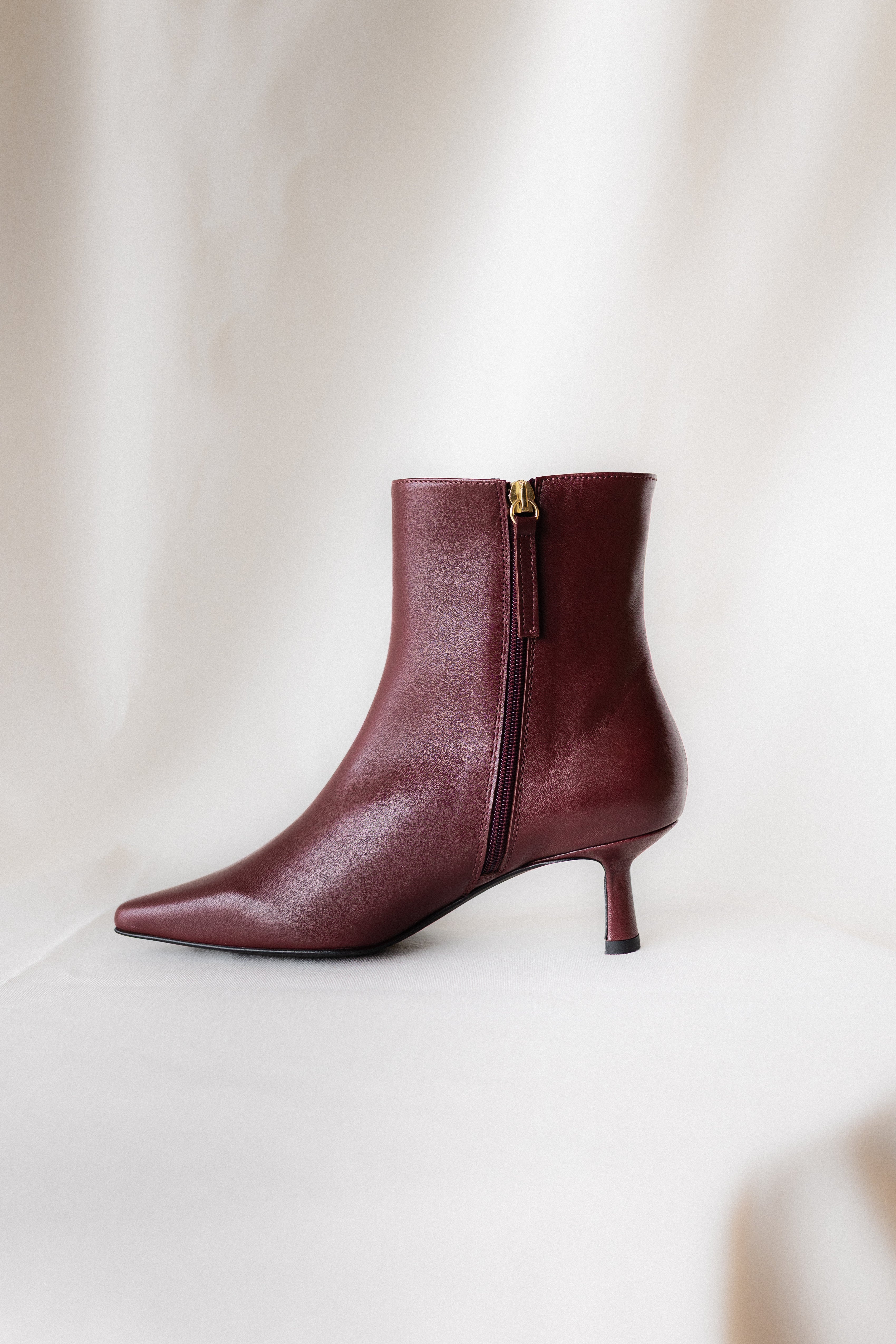 PAULA BURGUNDY LEATHER ANKLE BOOT 5CM MIDI HEEL