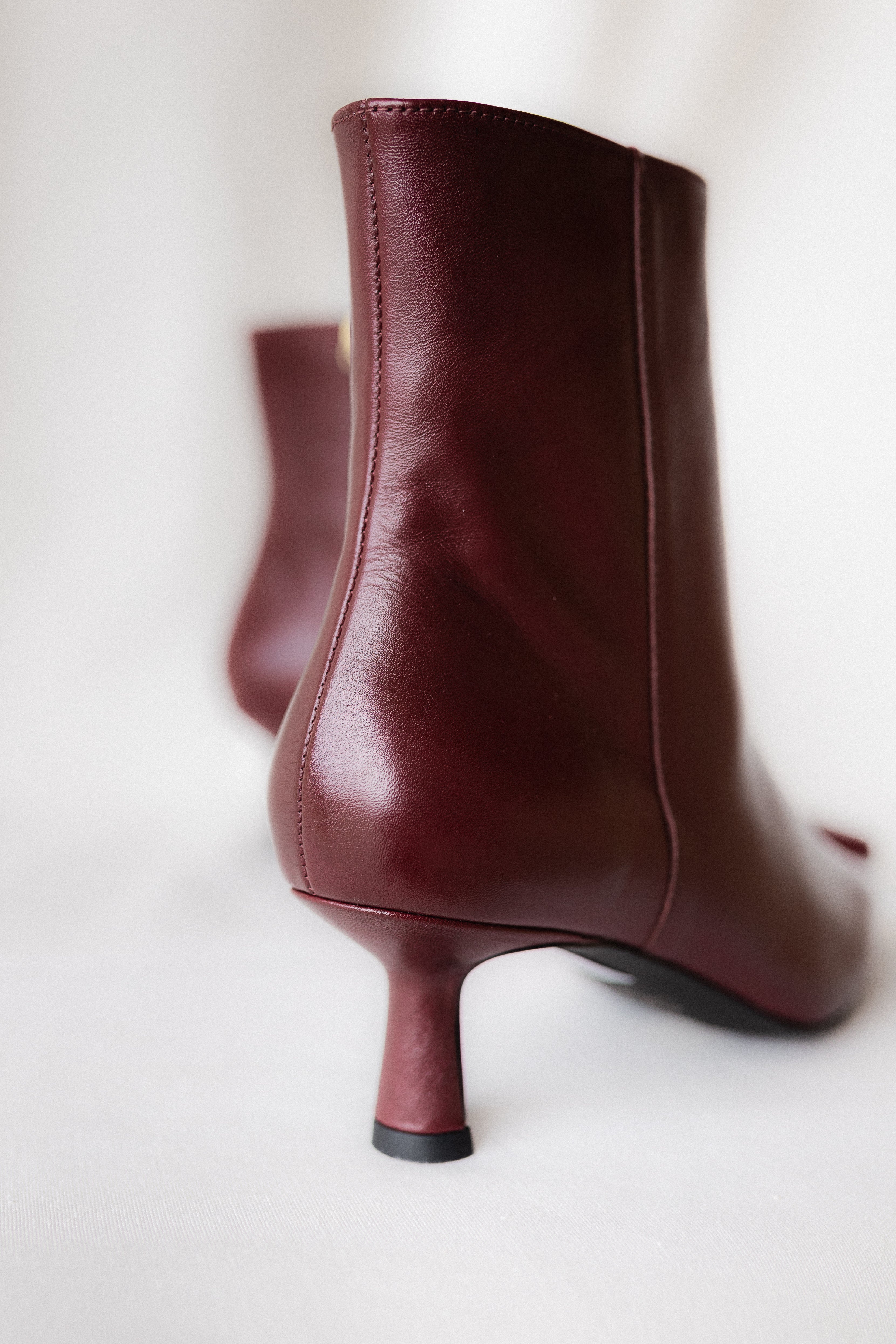 PAULA BURGUNDY LEATHER ANKLE BOOT 5CM MIDI HEEL