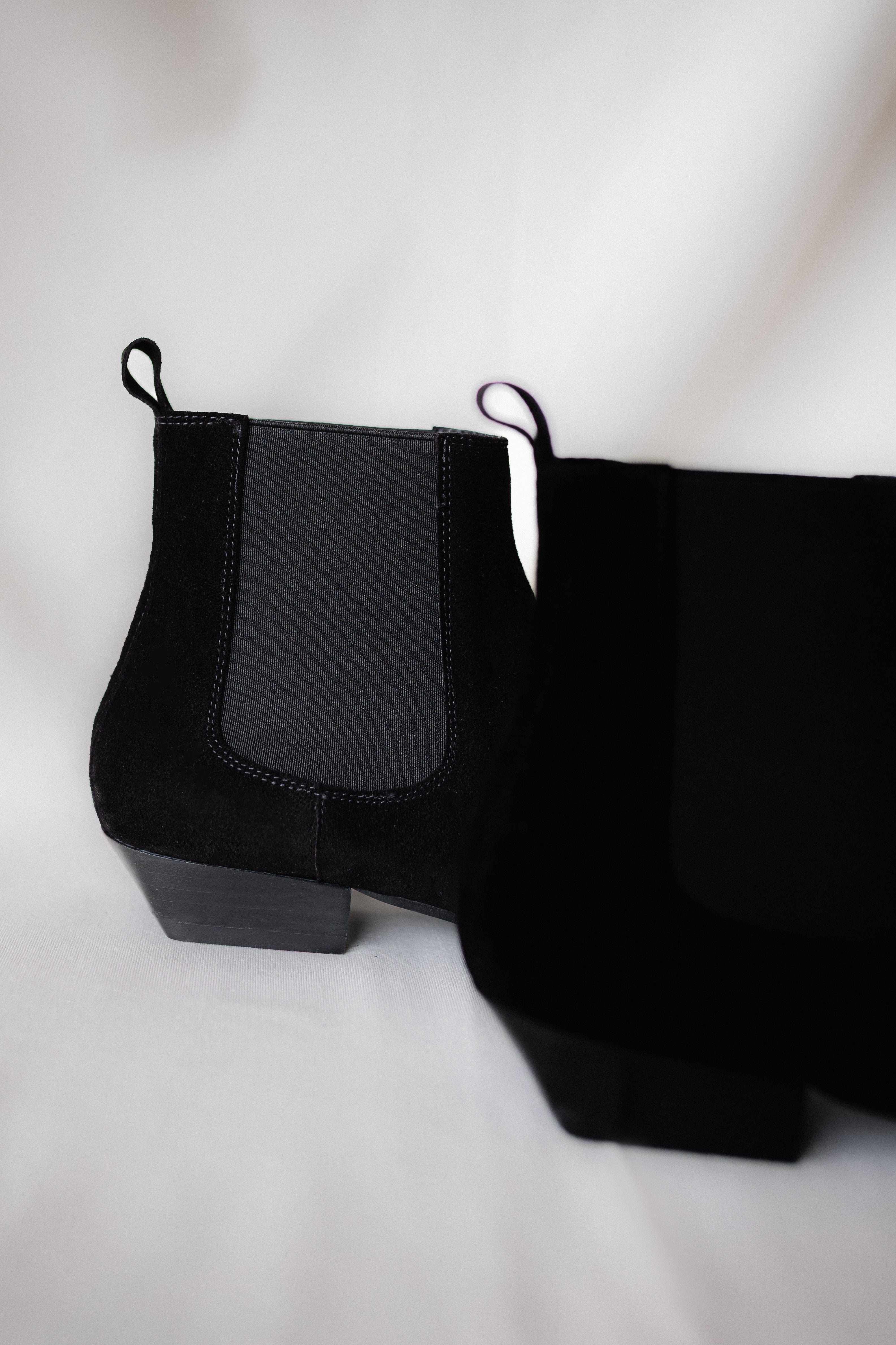 BOTÍN MENCIA ANTE NEGRO TACÓN 2CM