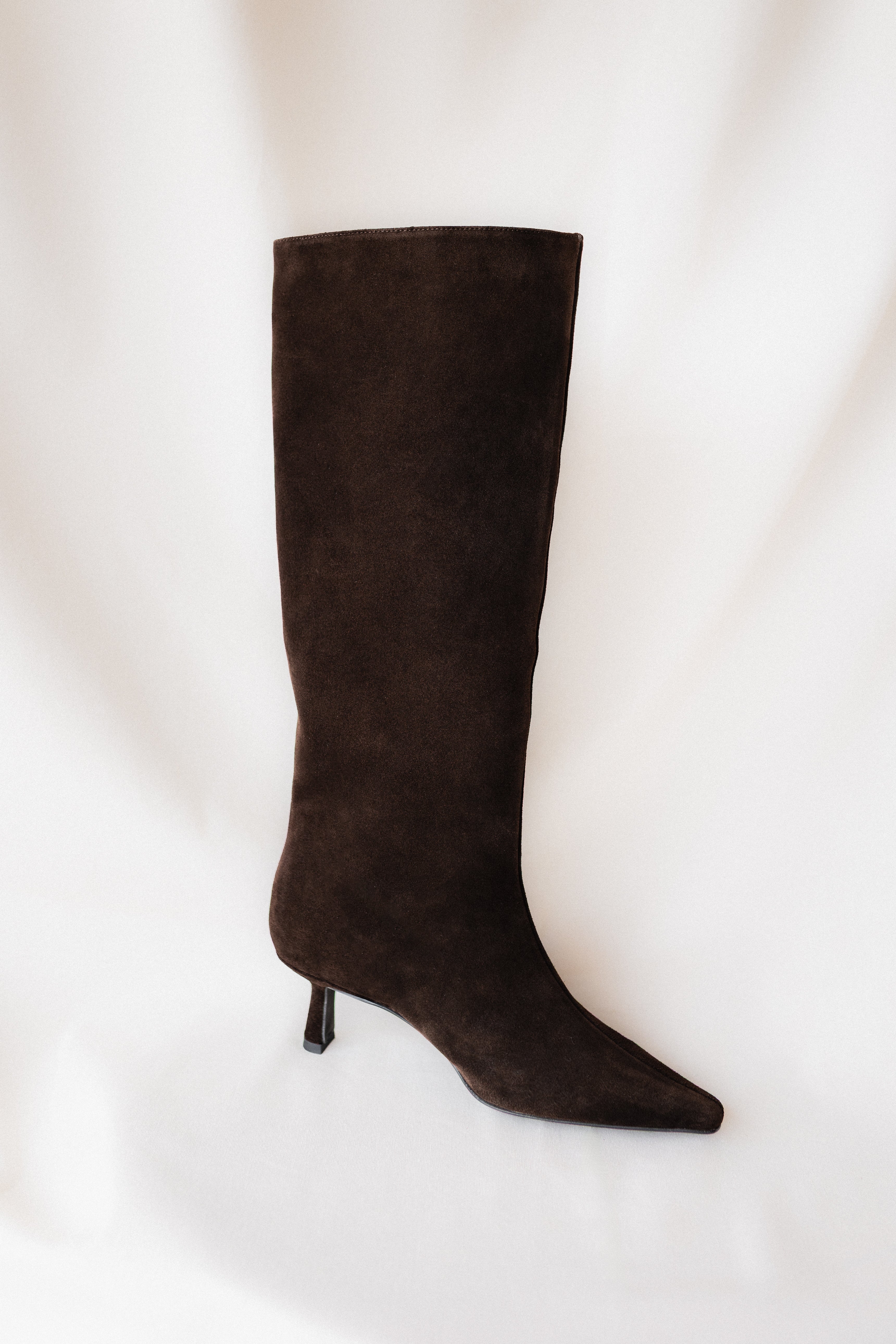 BOTA PEPA ANTE MARRÓN CHOCOLATE TACÓN MIDI 5CM