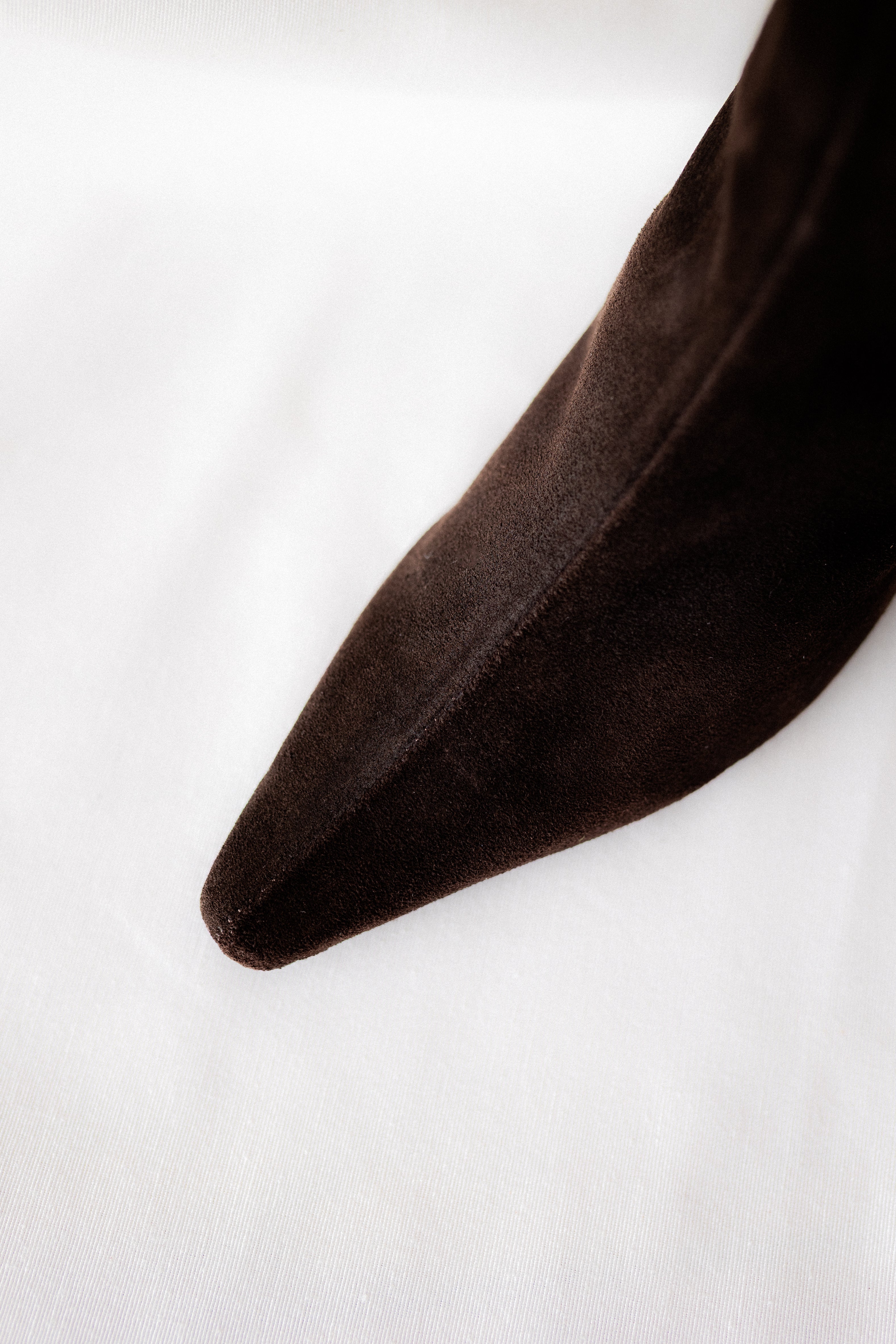 BOTA PEPA ANTE MARRÓN CHOCOLATE TACÓN MIDI 5CM