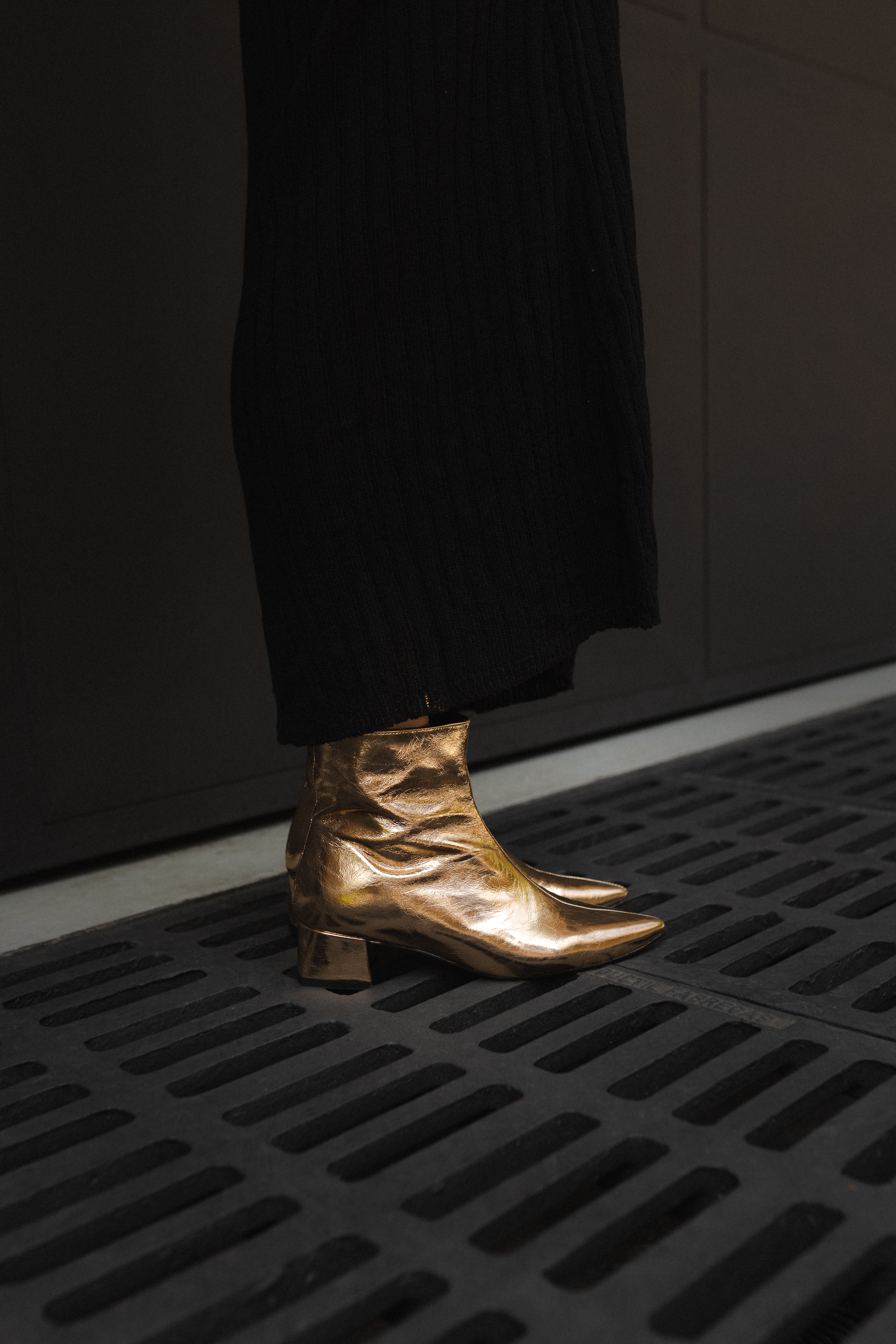 SILVIA GOLD LAMINATED LEATHER BOOT 4CM HEEL