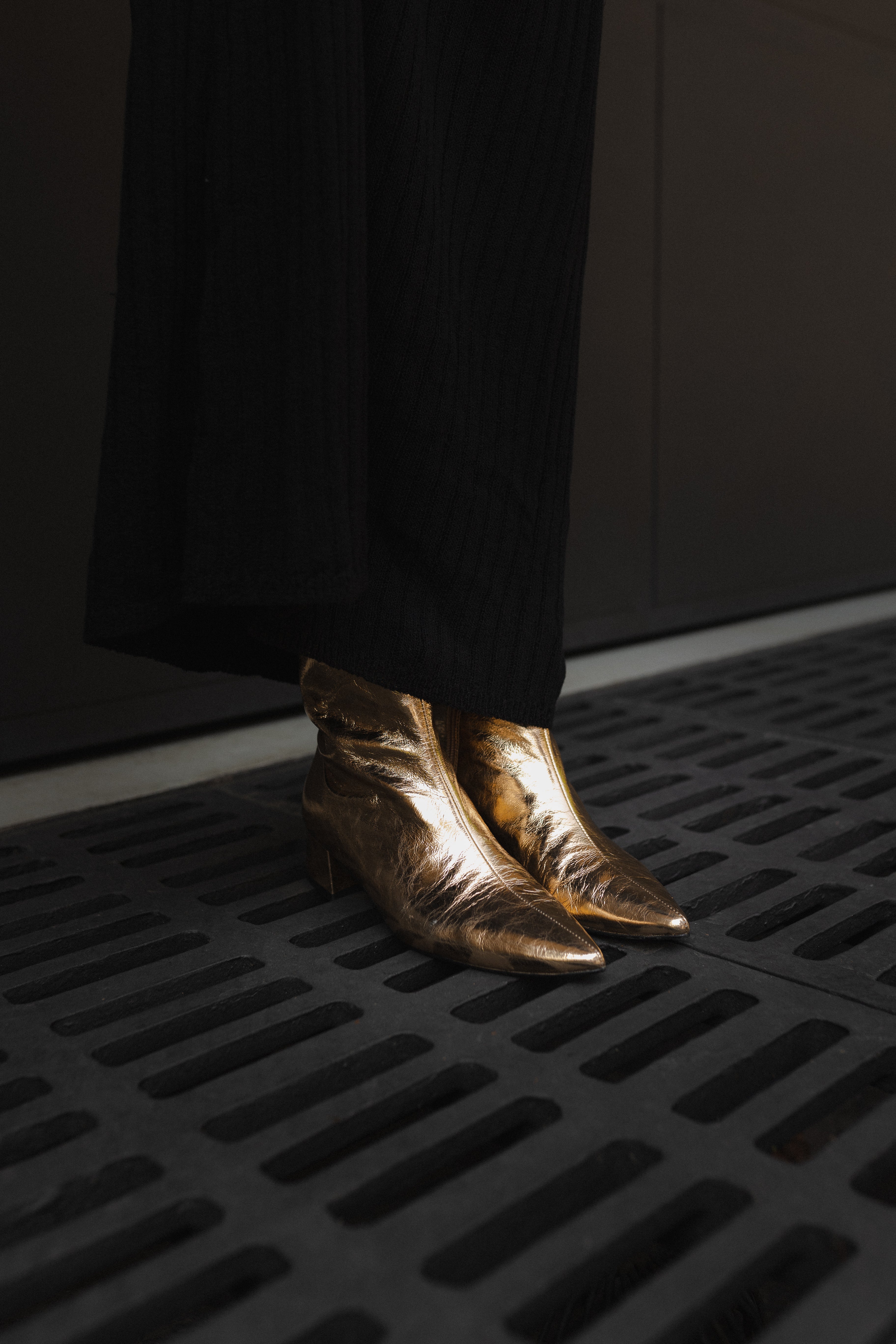 SILVIA GOLD LAMINATED LEATHER BOOT 4CM HEEL