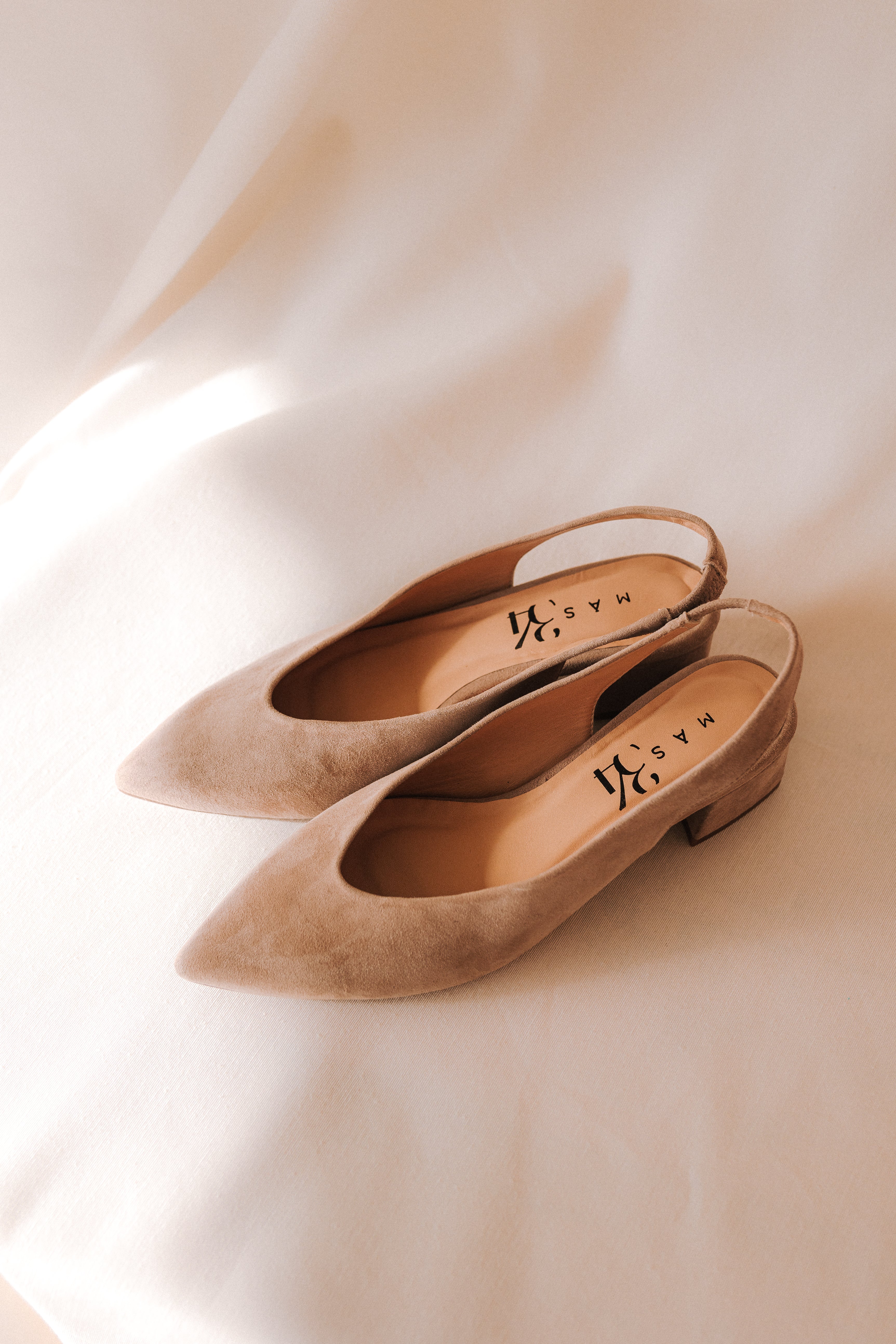 STILETTO GRETA NATURAL SUEDE 4CM HEEL