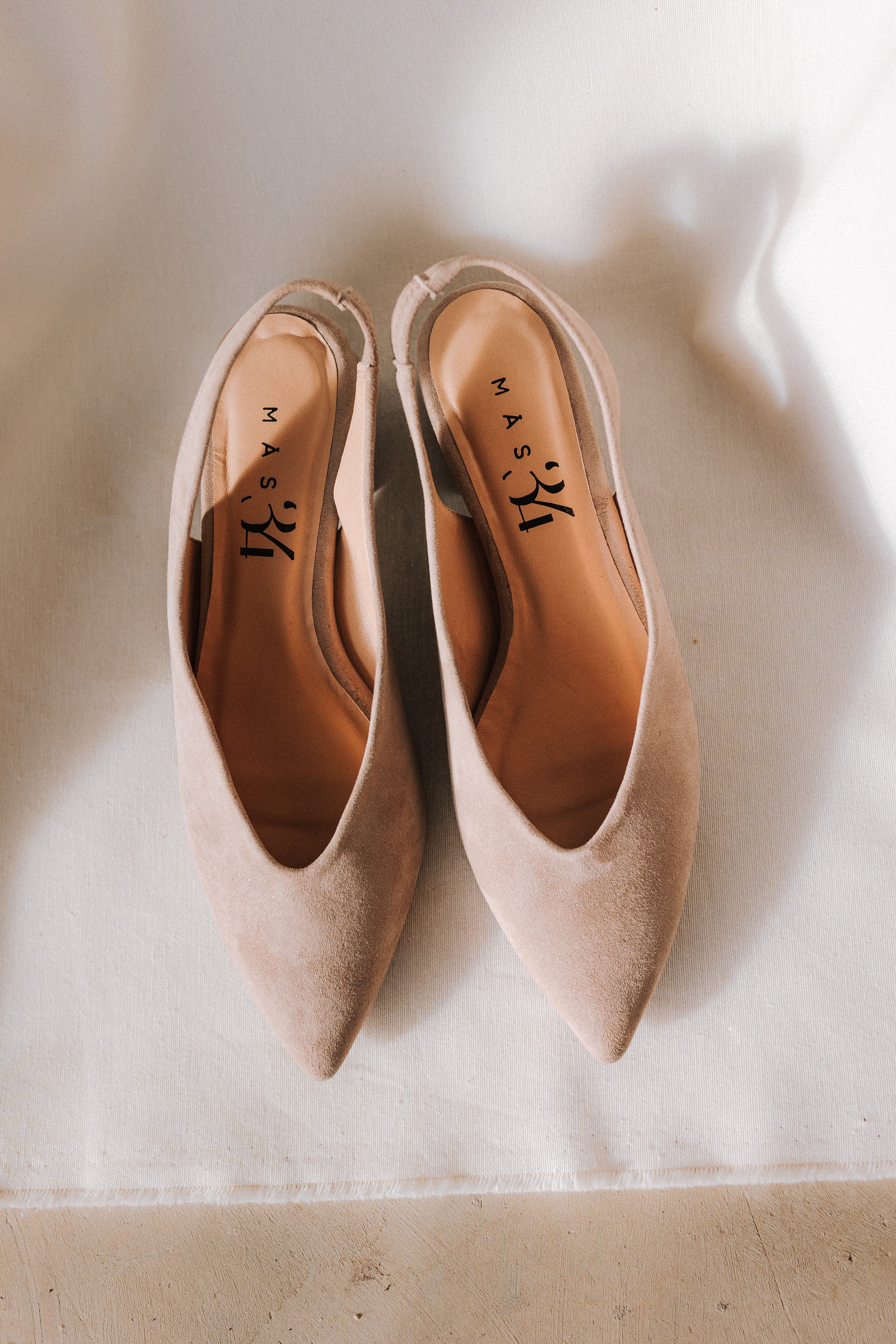 STILETTO GRETA NATURAL SUEDE 4CM HEEL