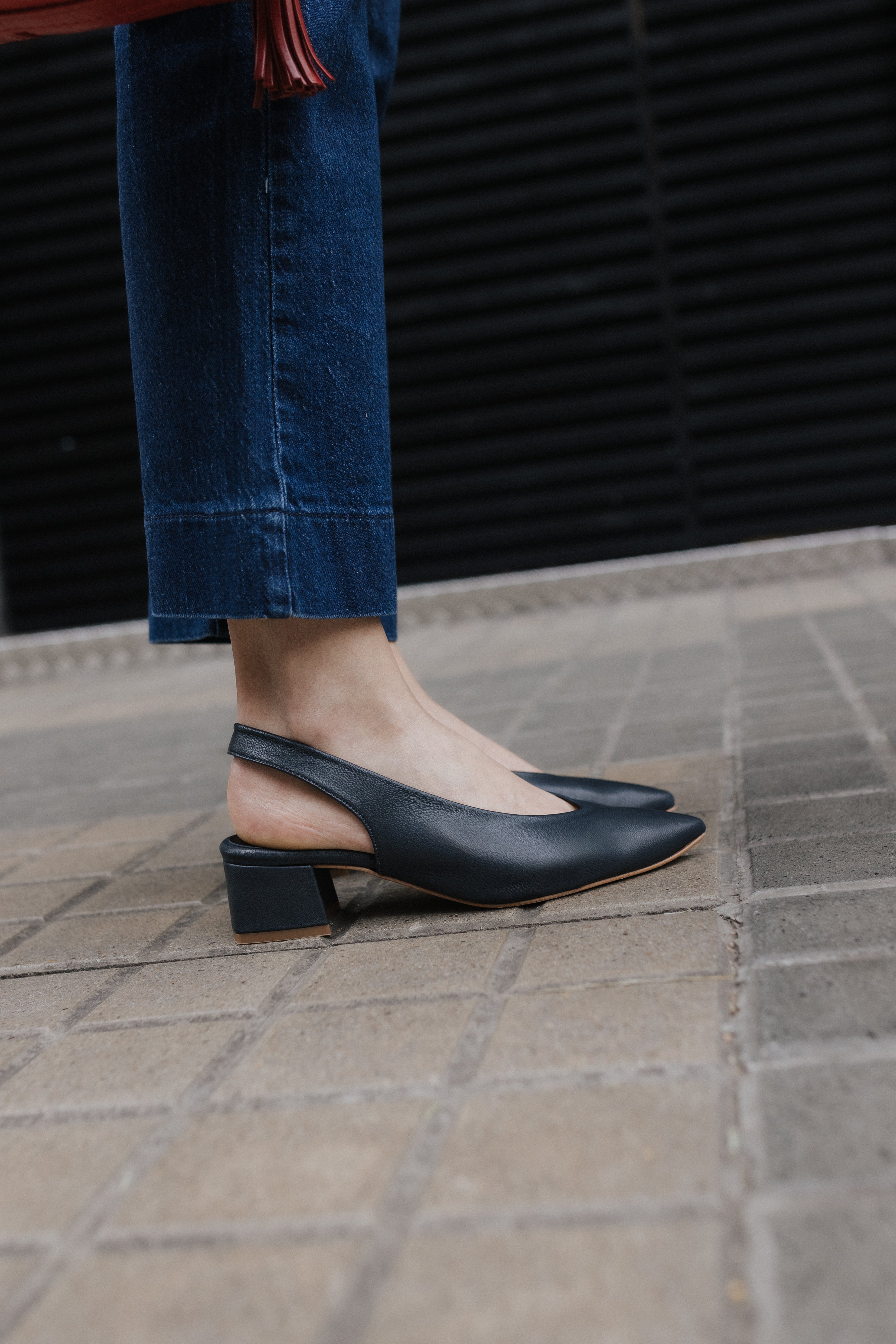 STILETTO GRETA ANTHRACITE LEATHER 4CM HEEL