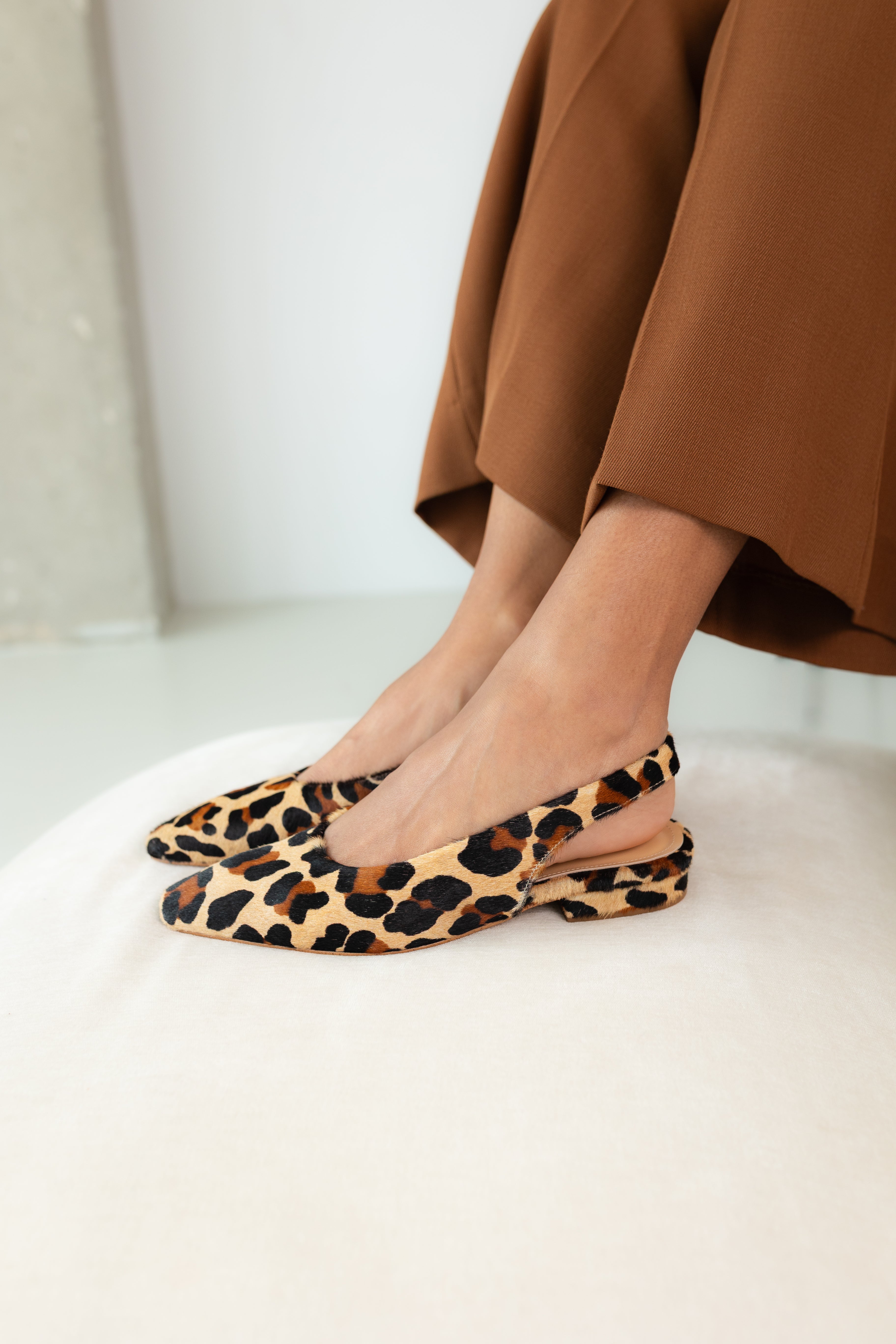 BAILARINA DESTALONADA LUCIA PIEL EFECTO POTRO LEOPARDO