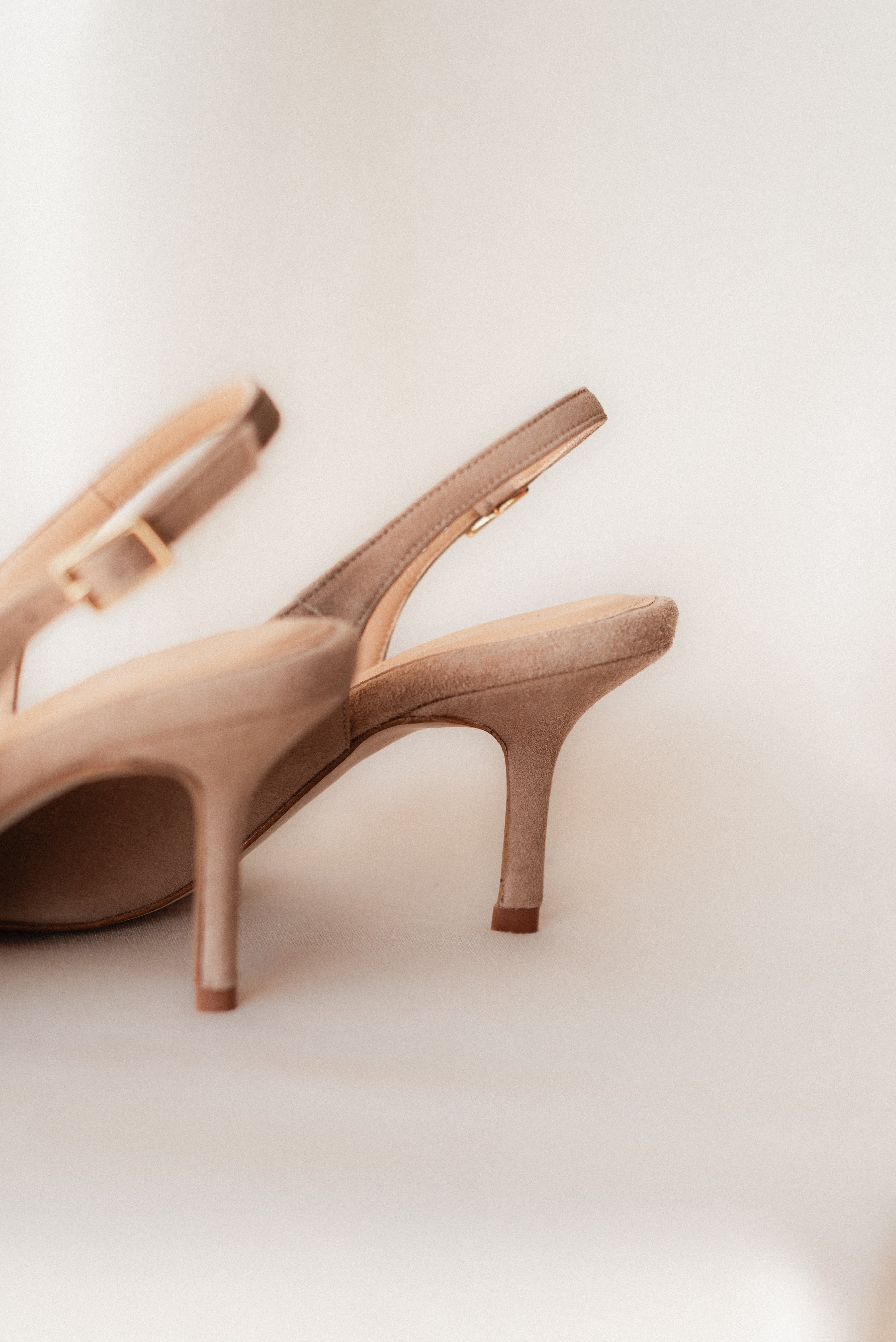 HANNA NATURAL SUEDE 6CM HEEL SLINGBACK STILETTO