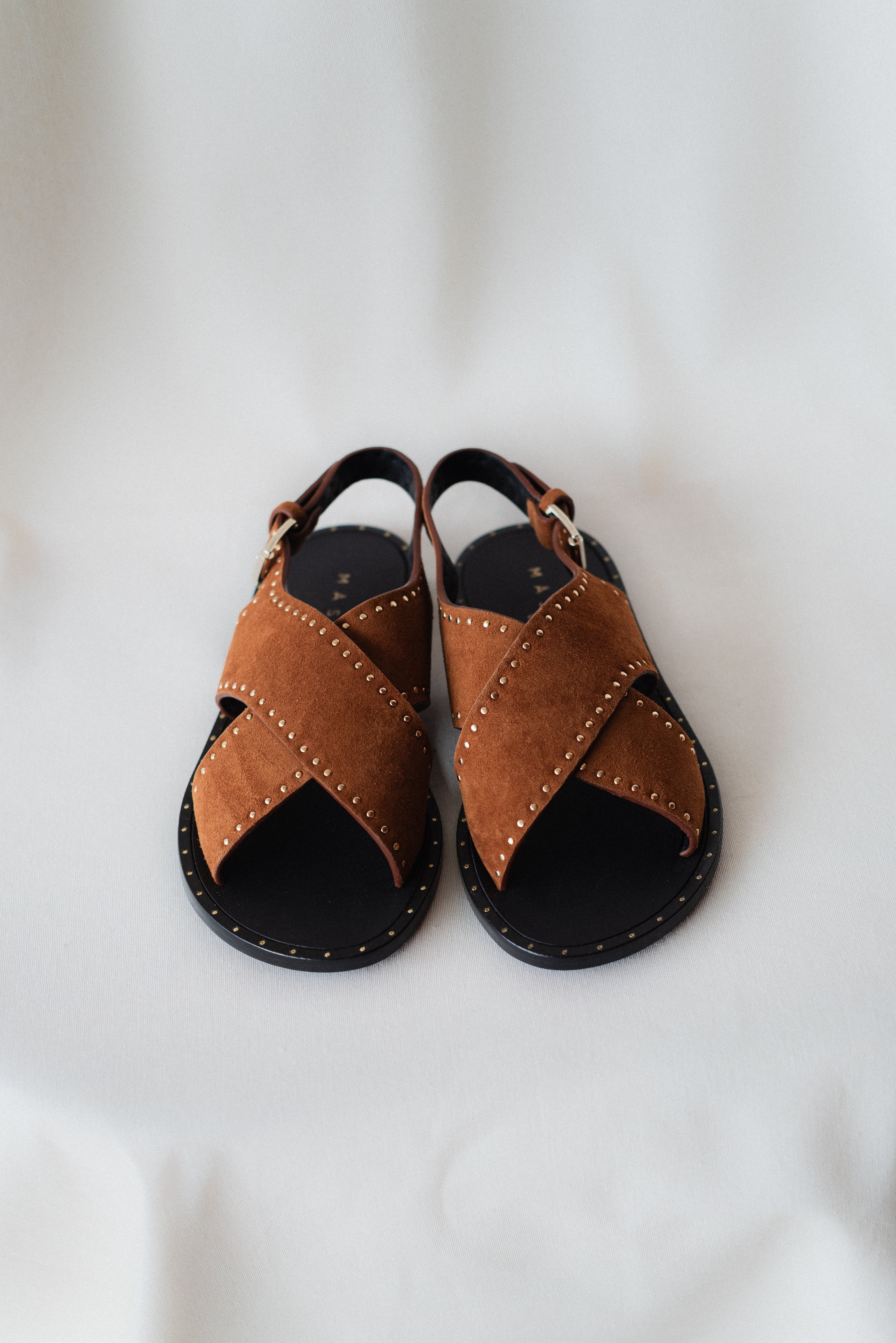 SANDALIA PLANA SOLE ANTE COÑAC