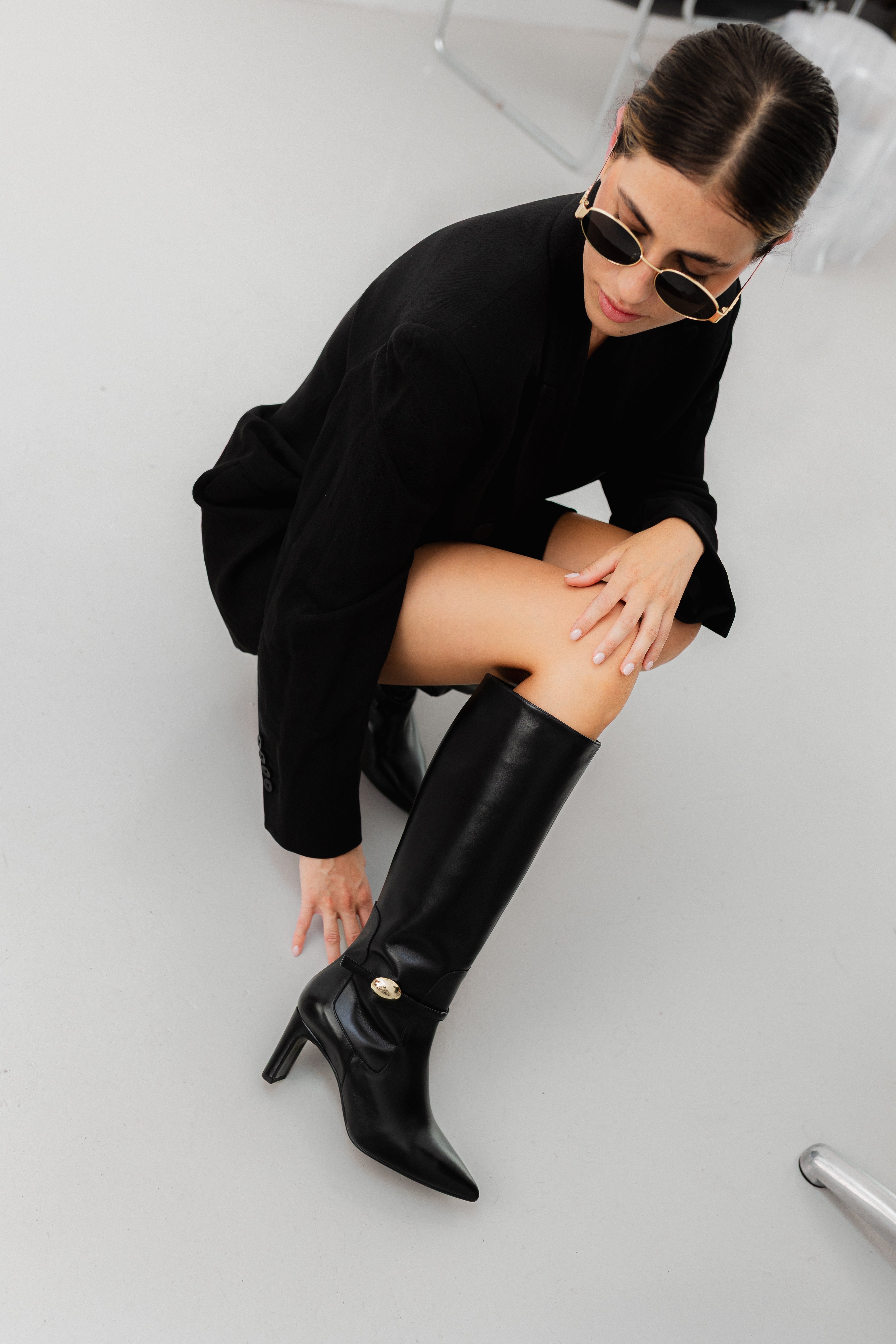 BOTA GIORGIA PIEL NEGRA TACÓN 7CM