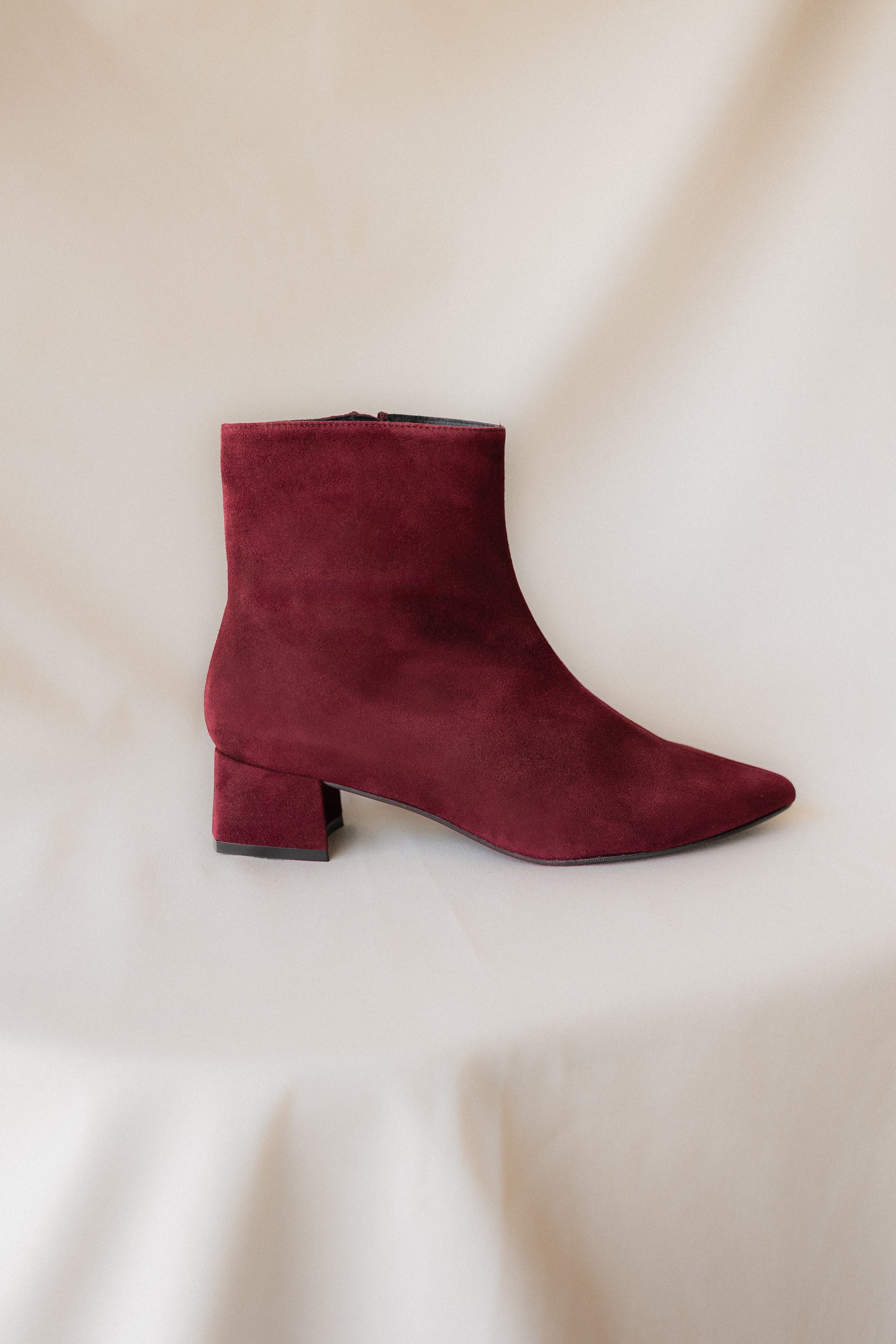 BOTÍN SILVIA ANTE BURDEOS TACÓN 4CM