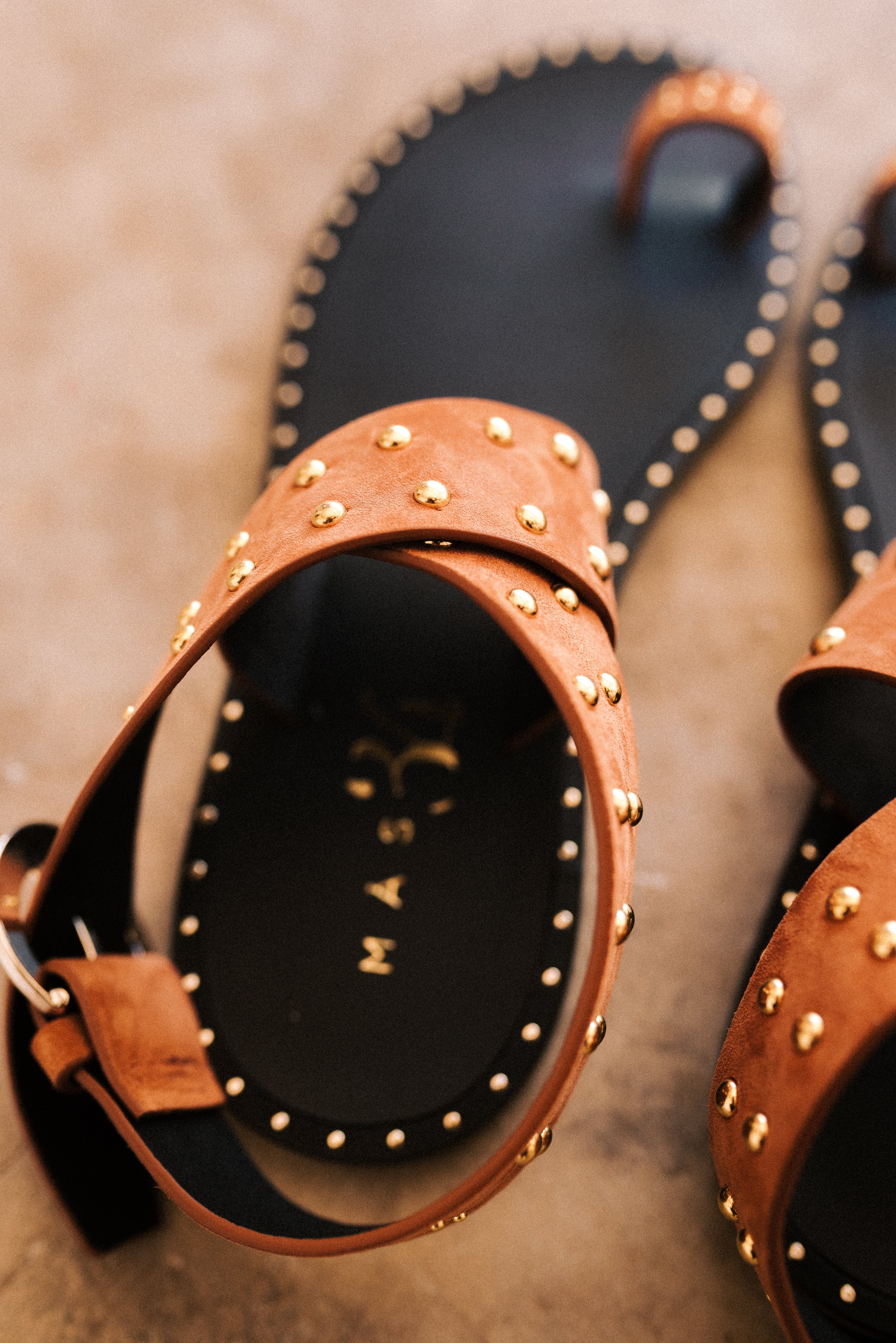 PABLO SUEDE COGNAC FLAT SANDAL