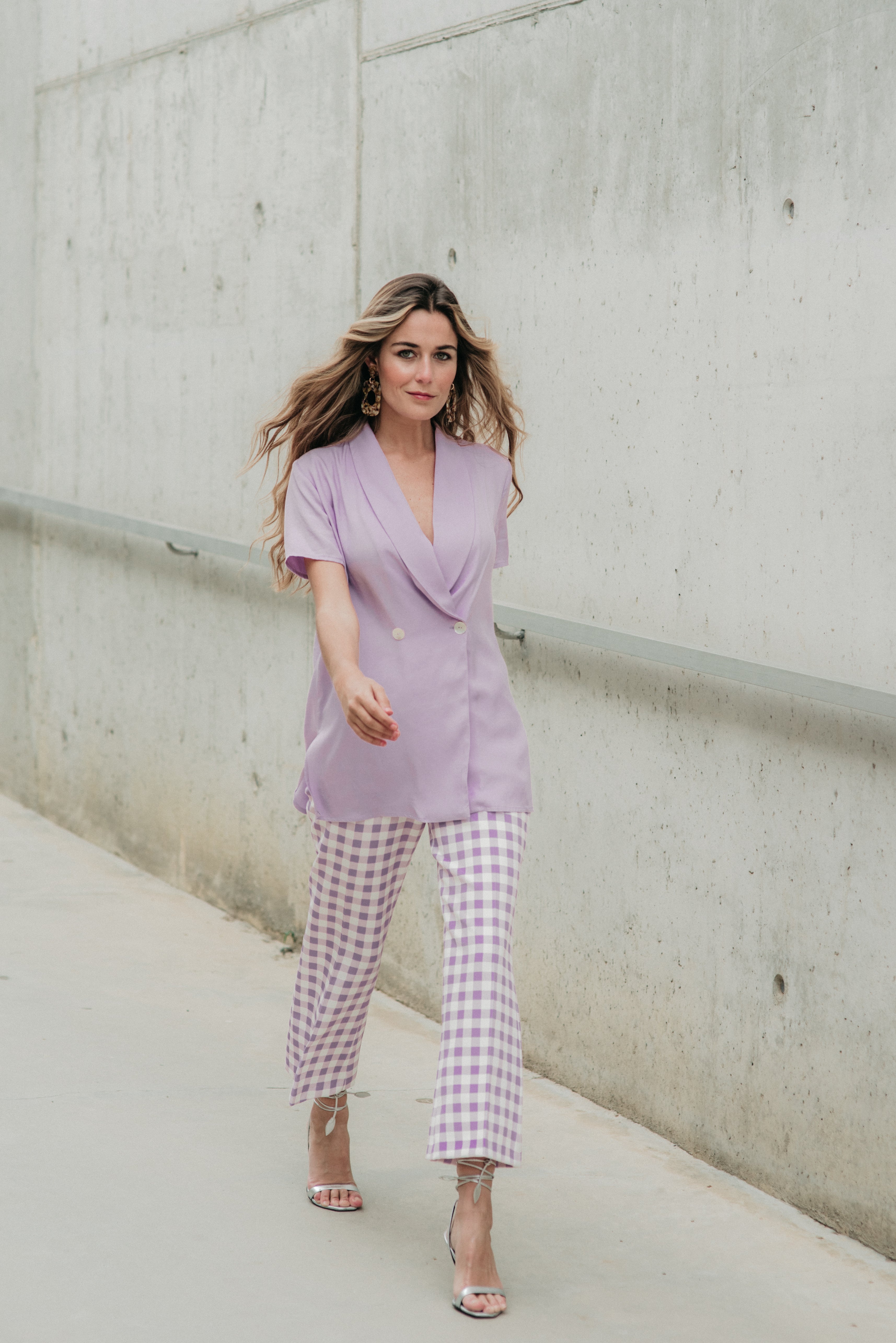 FIONA SILVER LAMINATED LEATHER HEEL SANDAL 8CM