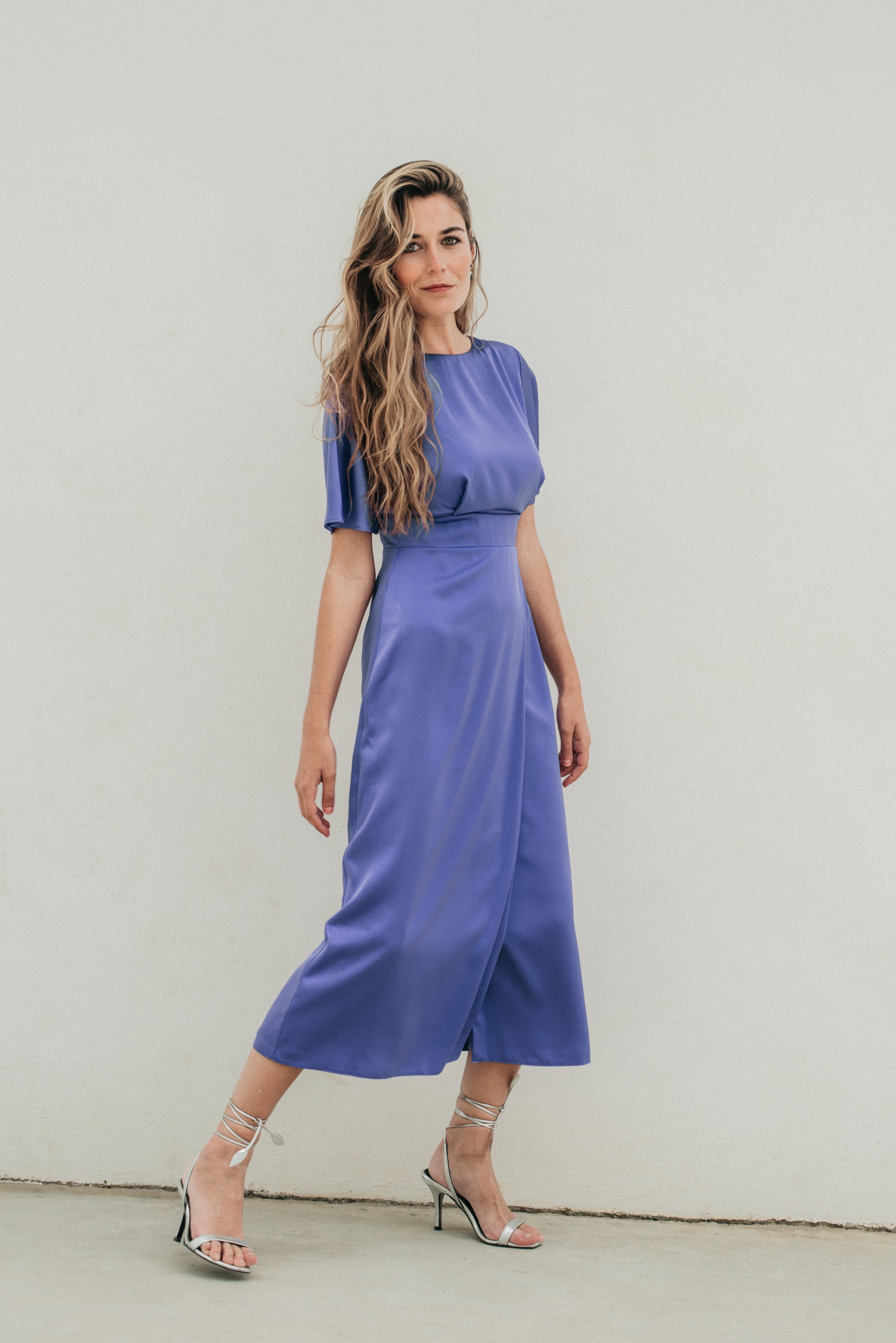 FIONA SILVER LAMINATED LEATHER HEEL SANDAL 8CM