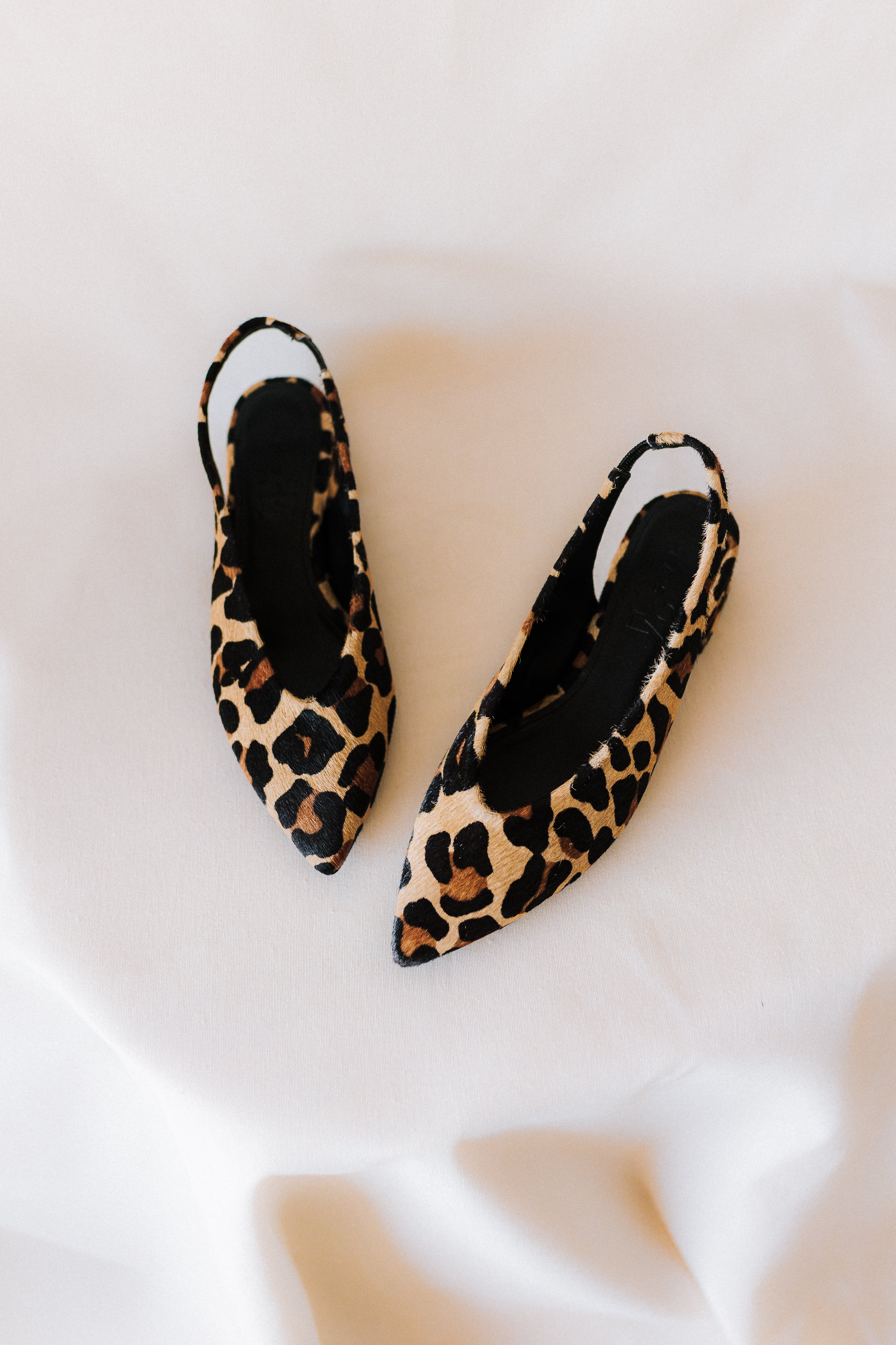 STILETTO GRETA EFECTO POTRO LEOPARDO TACÓN 4CM