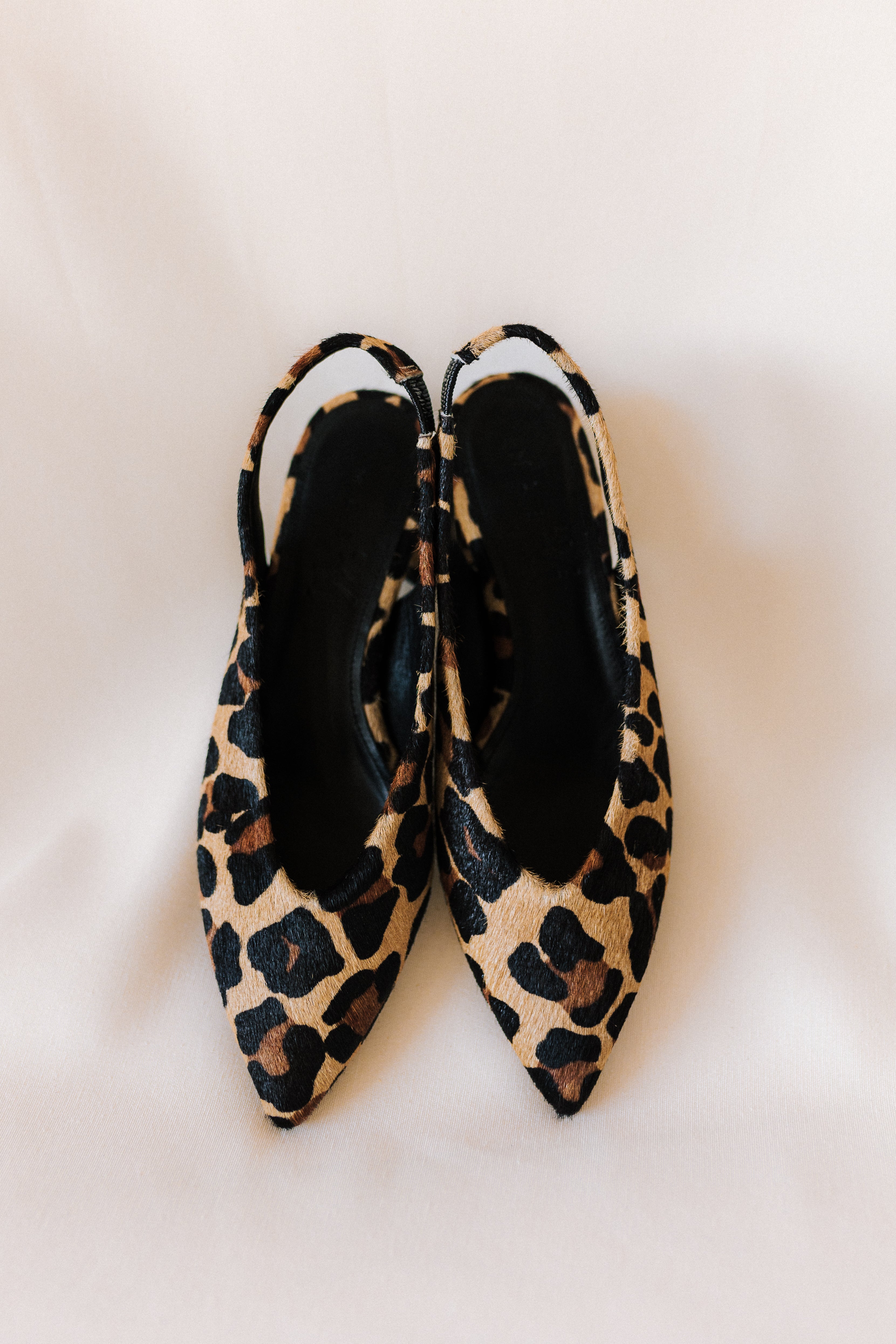 STILETTO GRETA EFECTO POTRO LEOPARDO TACÓN 4CM