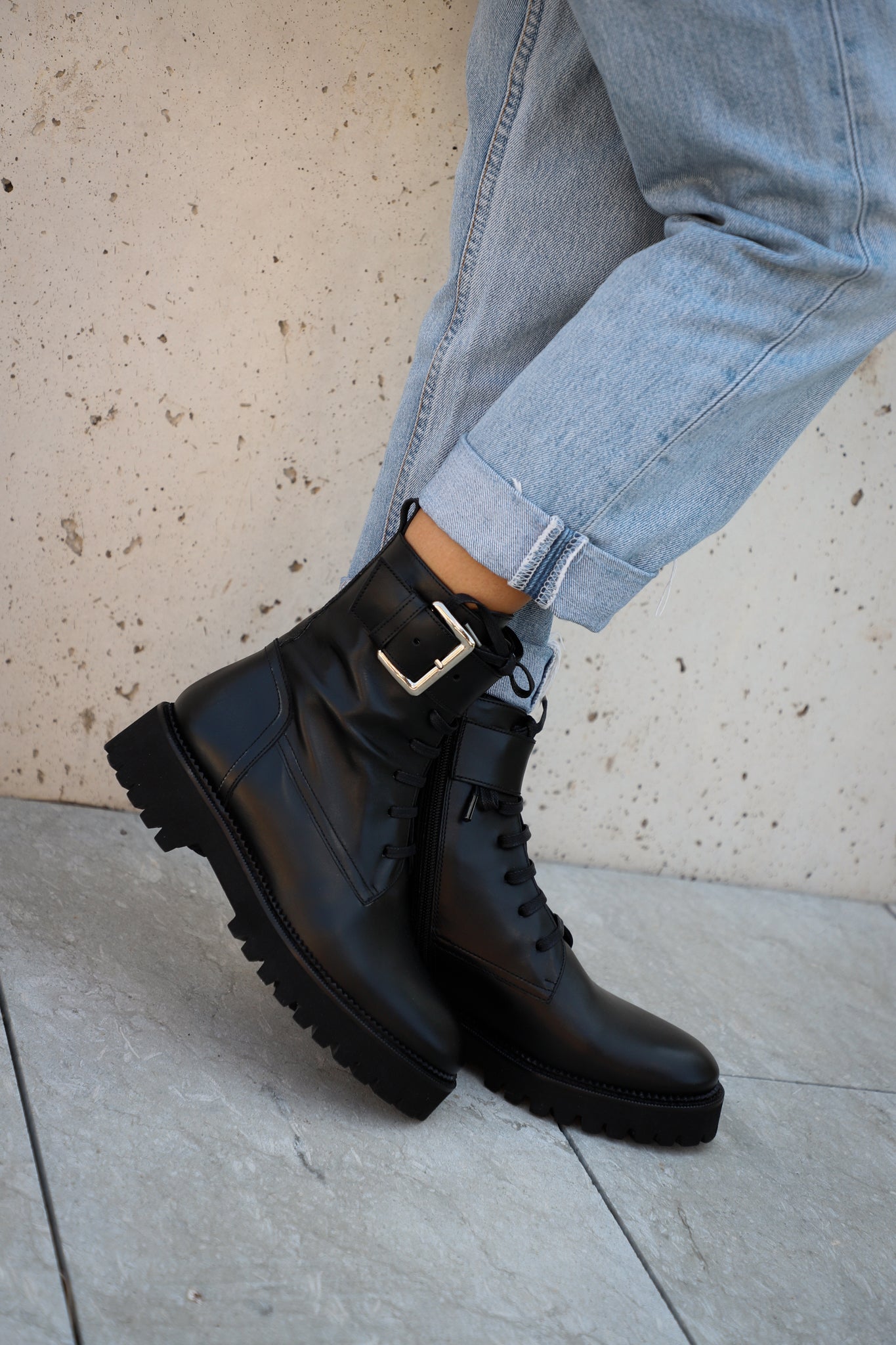 plano senora botin negro piel plano