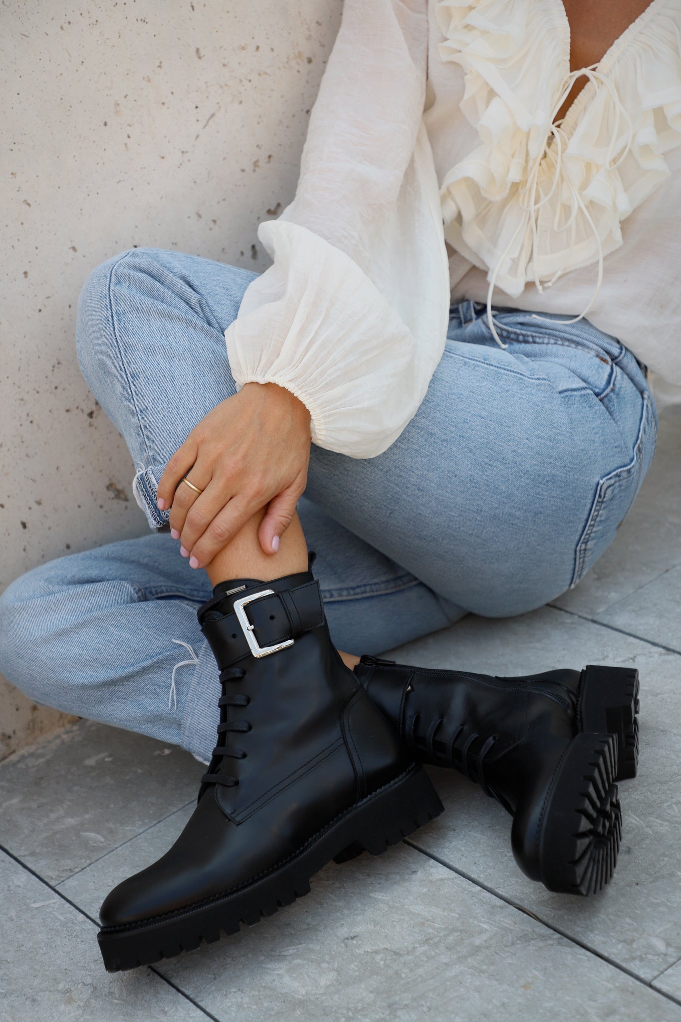 SANTI BLACK LEATHER BOOT 4CM