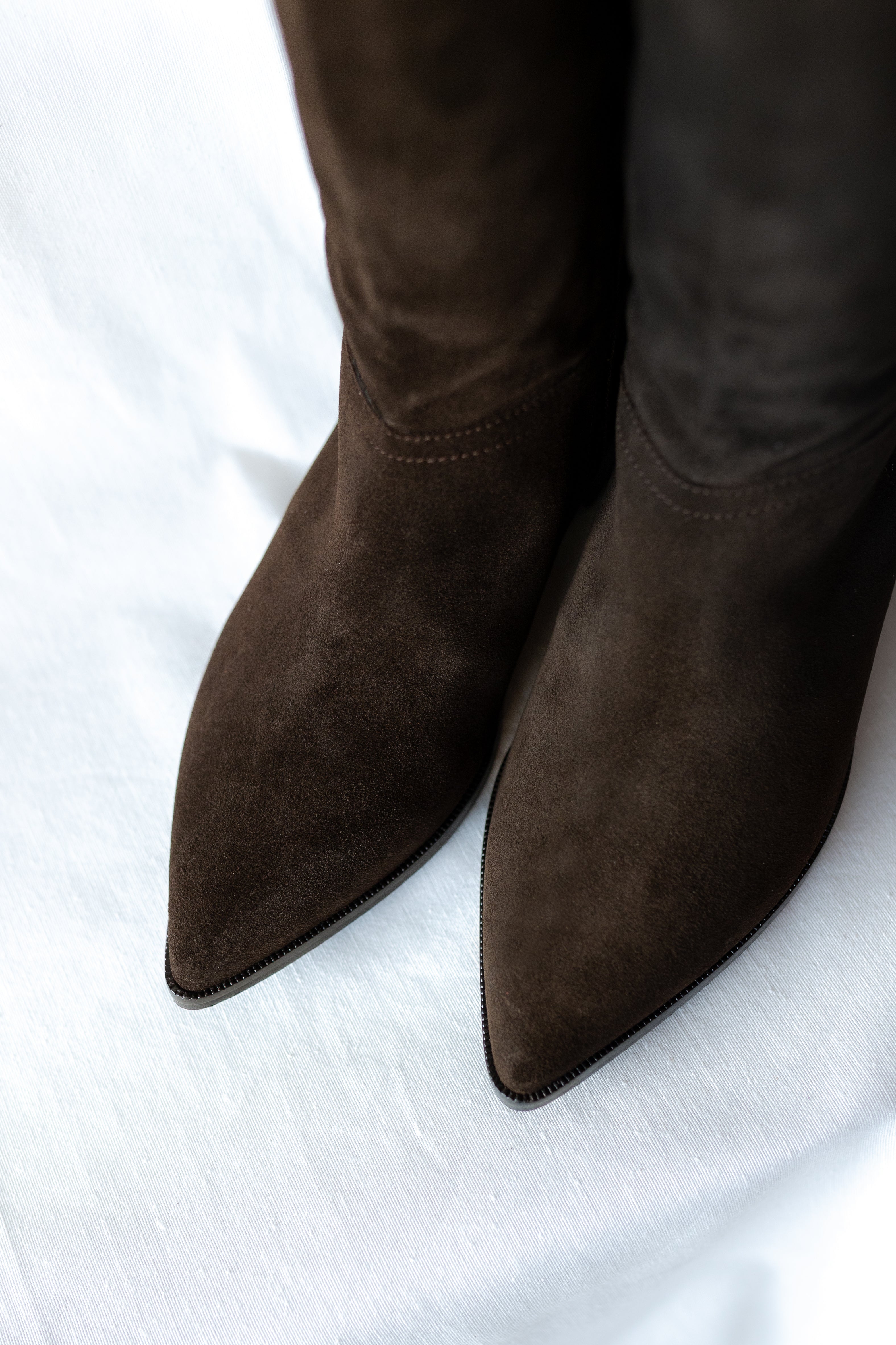 BOTA GLORIA ANTE MARRÓN CHOCOLATE TACÓN 2CM