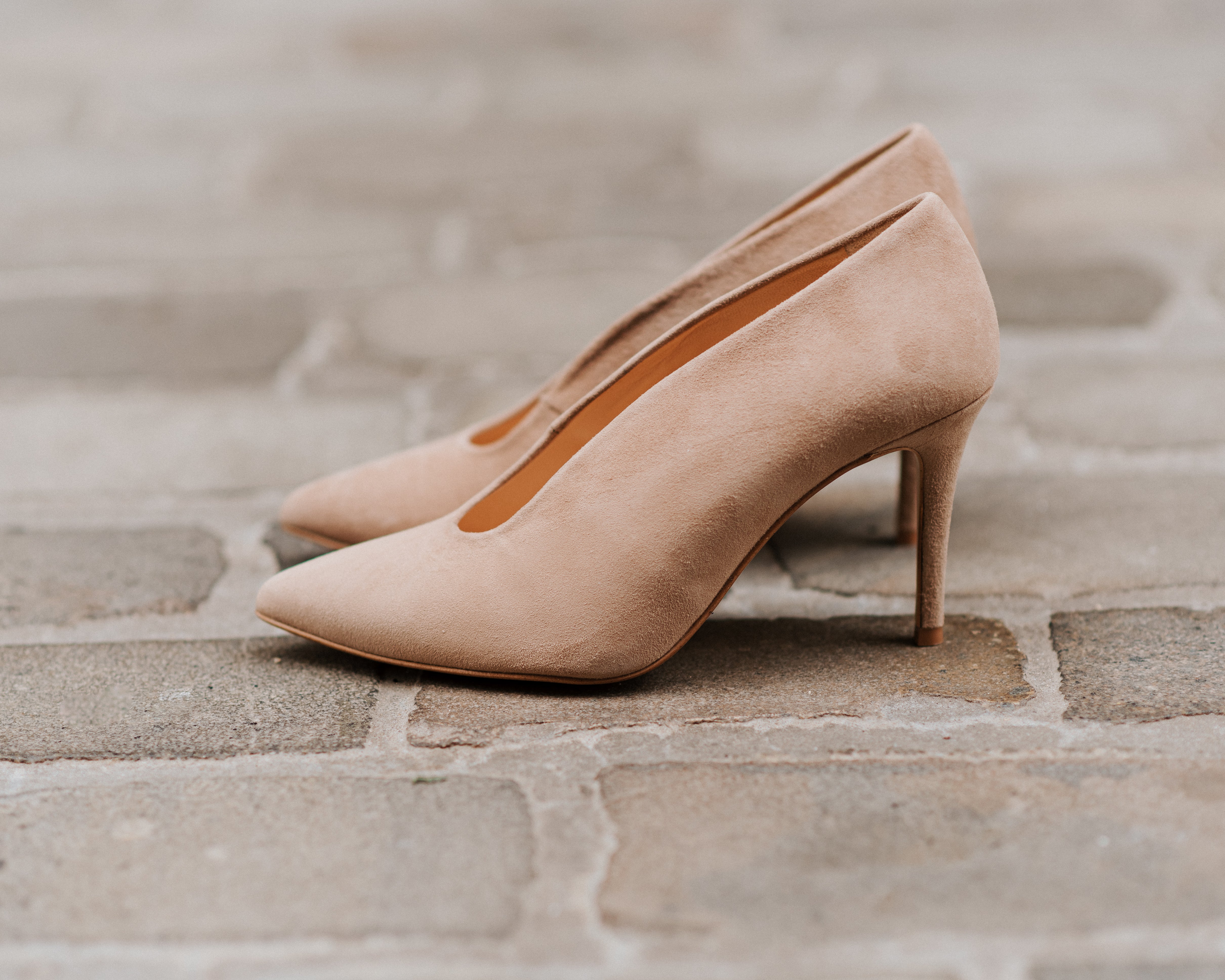 STILETTO AMALIA ANTE NATURAL TACÓN 8CM