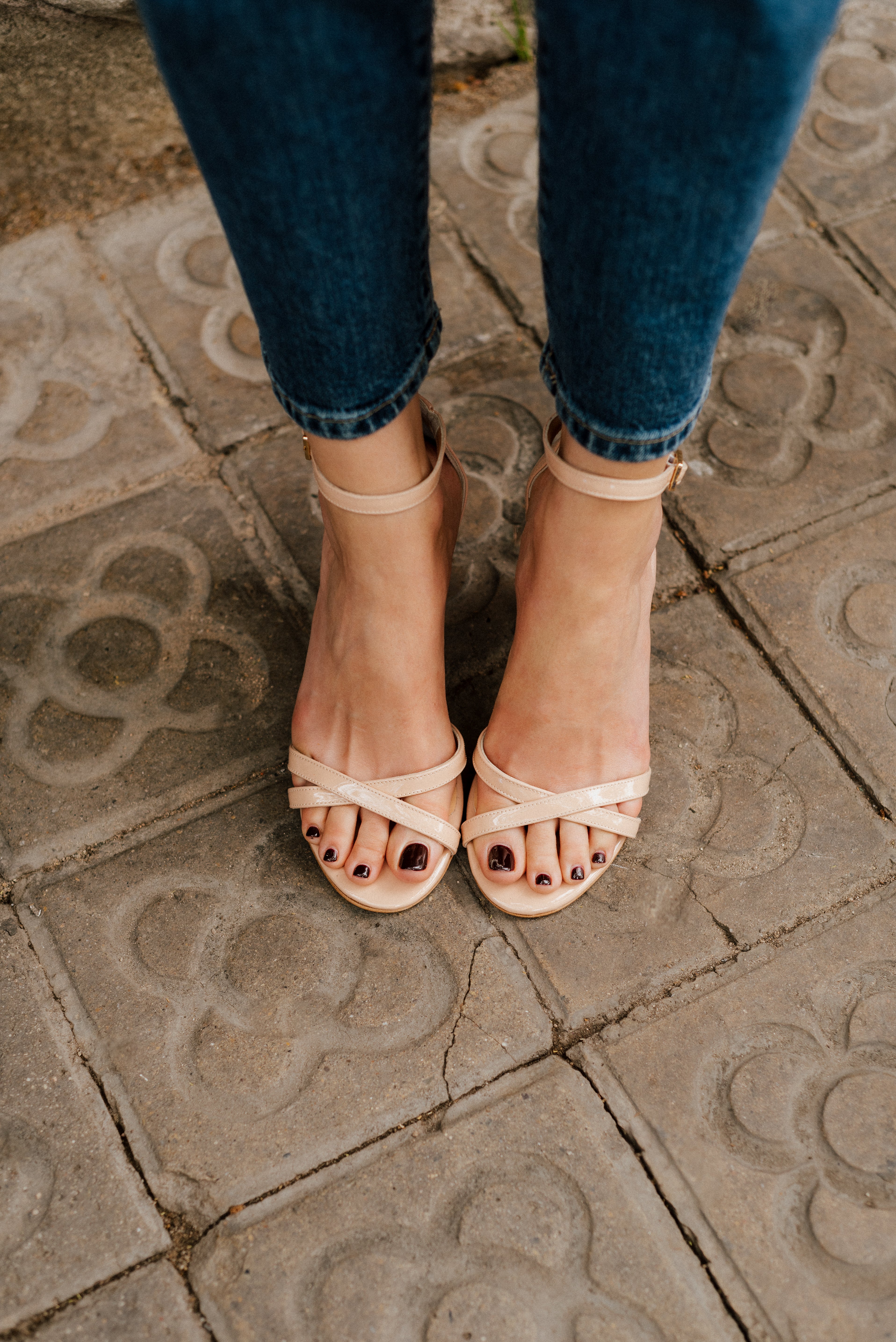 ESPERANZA SANDAL WITH NUDE PATENT LEATHER EFFECT, 6CM HEEL