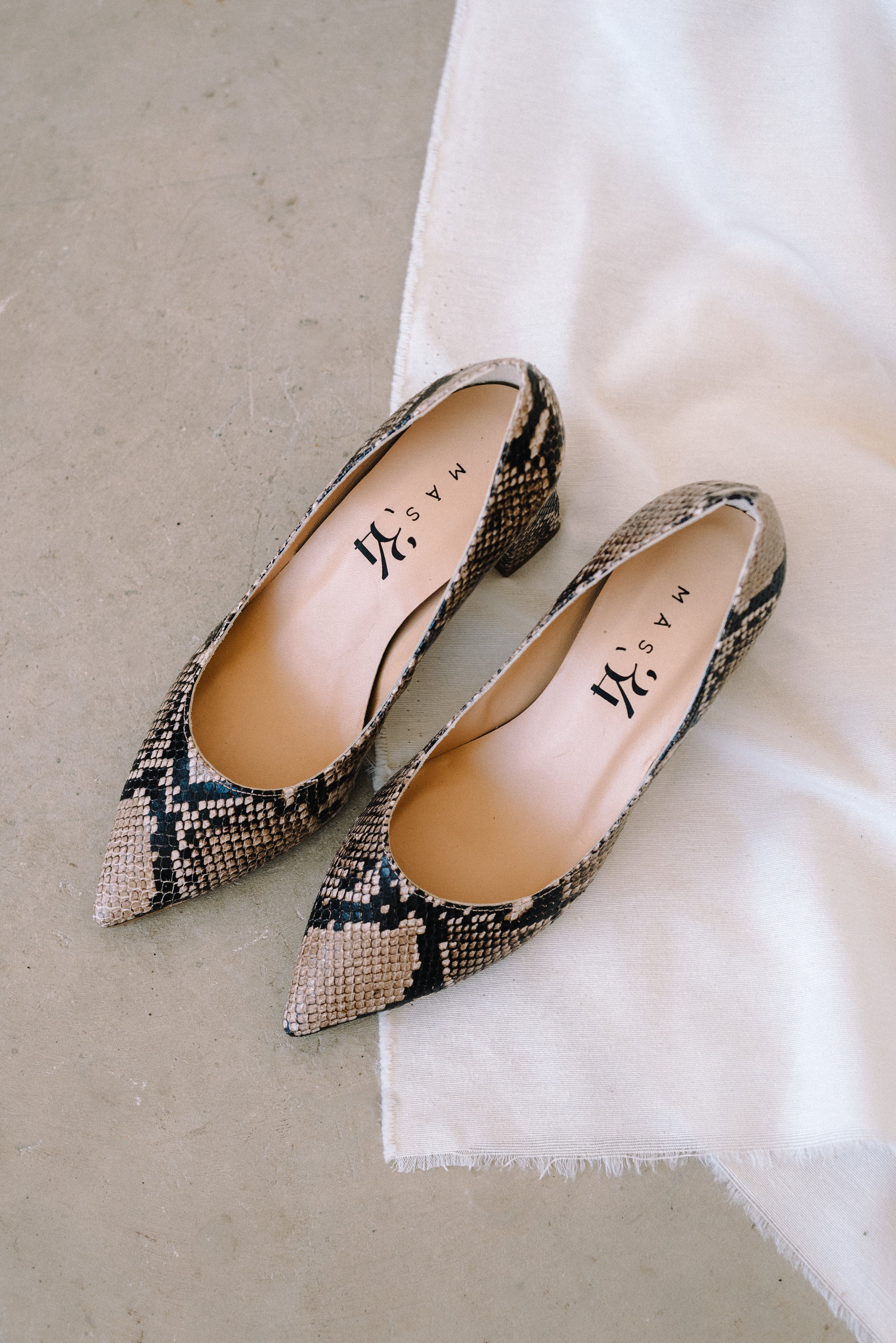 STILETTO NÚRIA PIEL EFECTO PITÓN ARENA 6CM