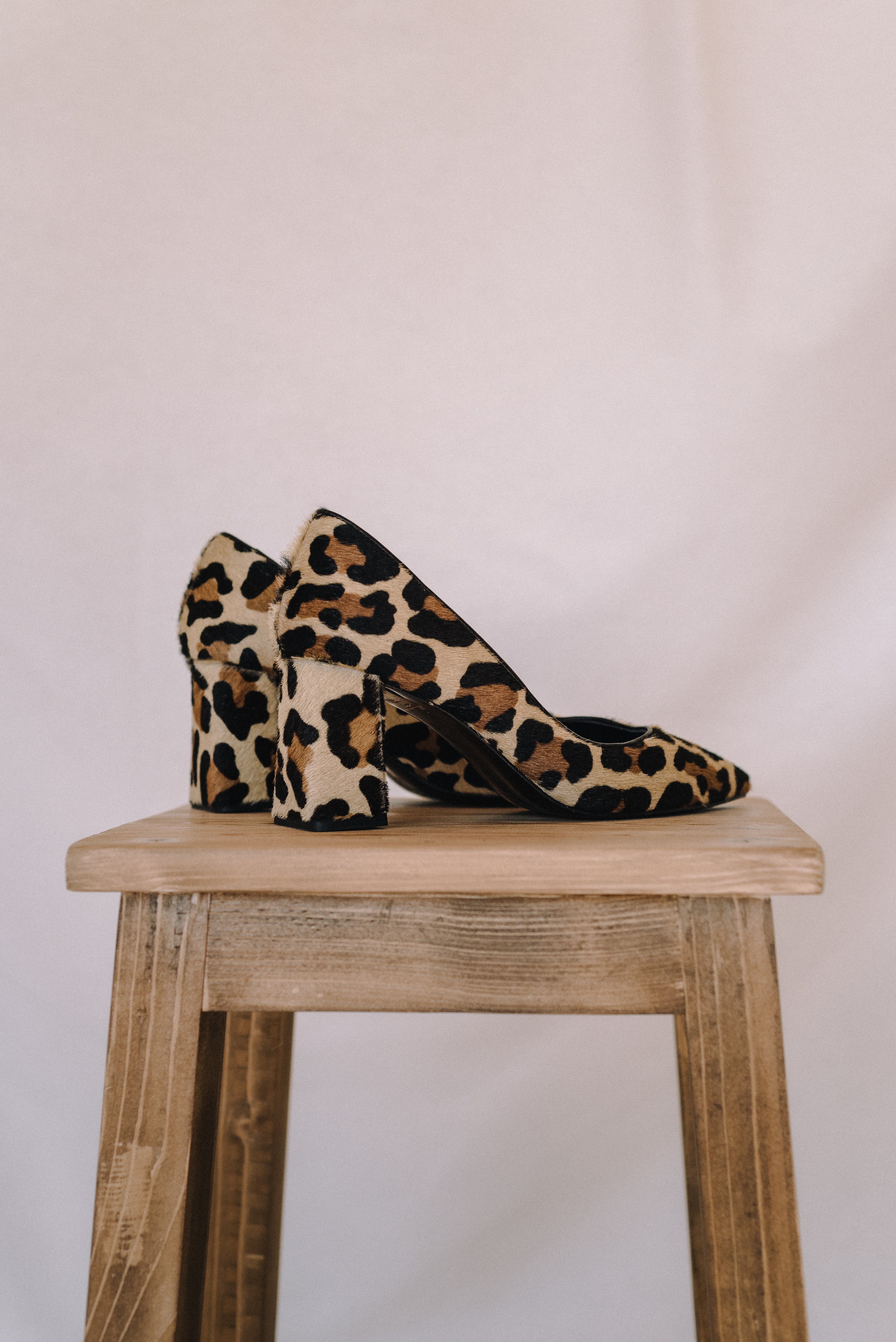 STILETTO NÚRIA LEOPARD EFFECT LEATHER FOAL 6CM