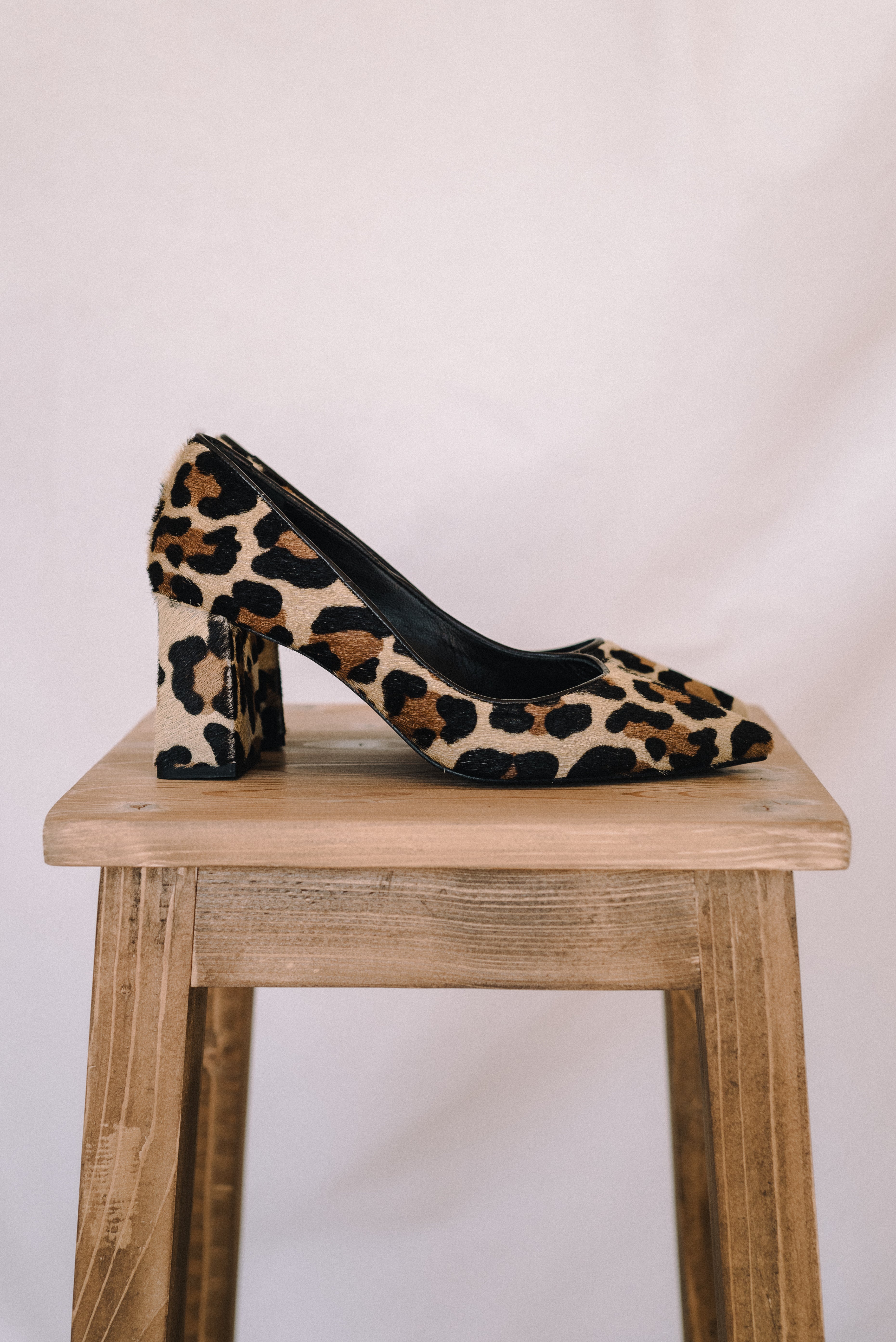 STILETTO NÚRIA LEOPARD EFFECT LEATHER FOAL 6CM
