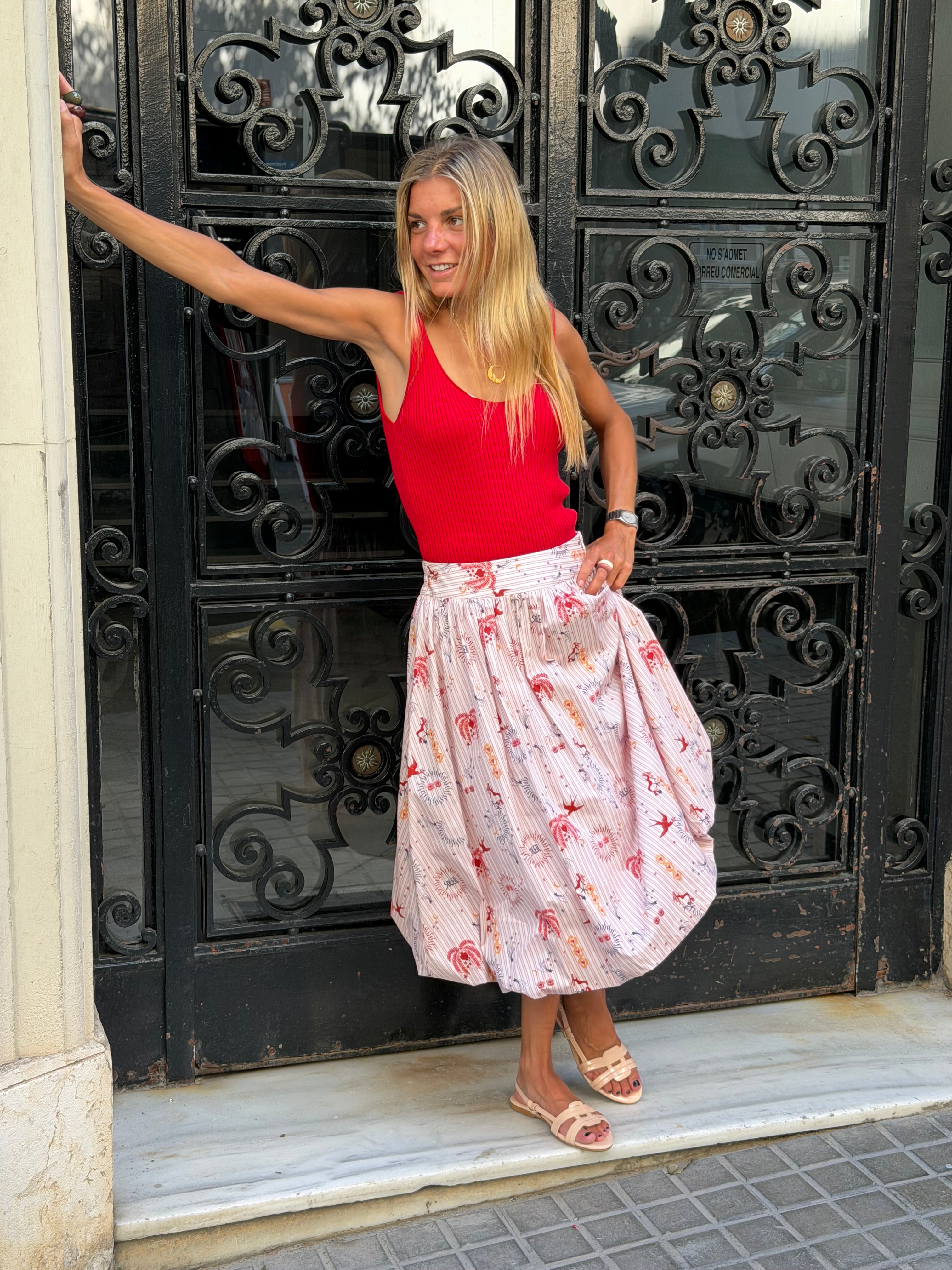 Sandalia Plana Julieta Piel Charol Nude