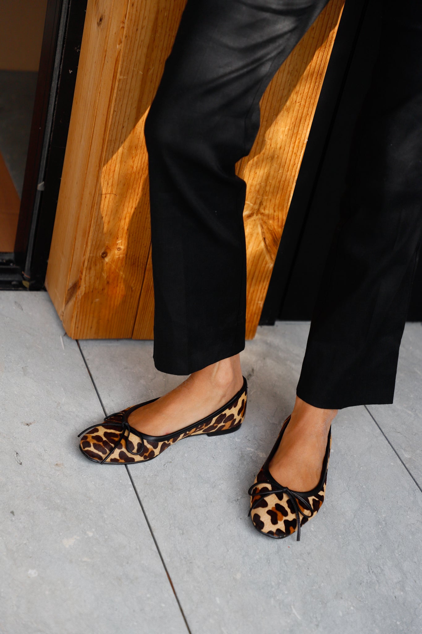 BAILARINA MONTSE LAZO PIEL EFECTO POTRO LEOPARDO