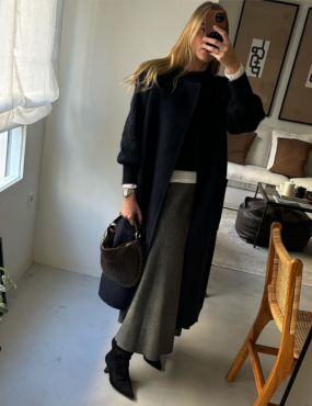 OSCAR BLACK SUEDE BOOT WITH 5CM MIDI HEEL