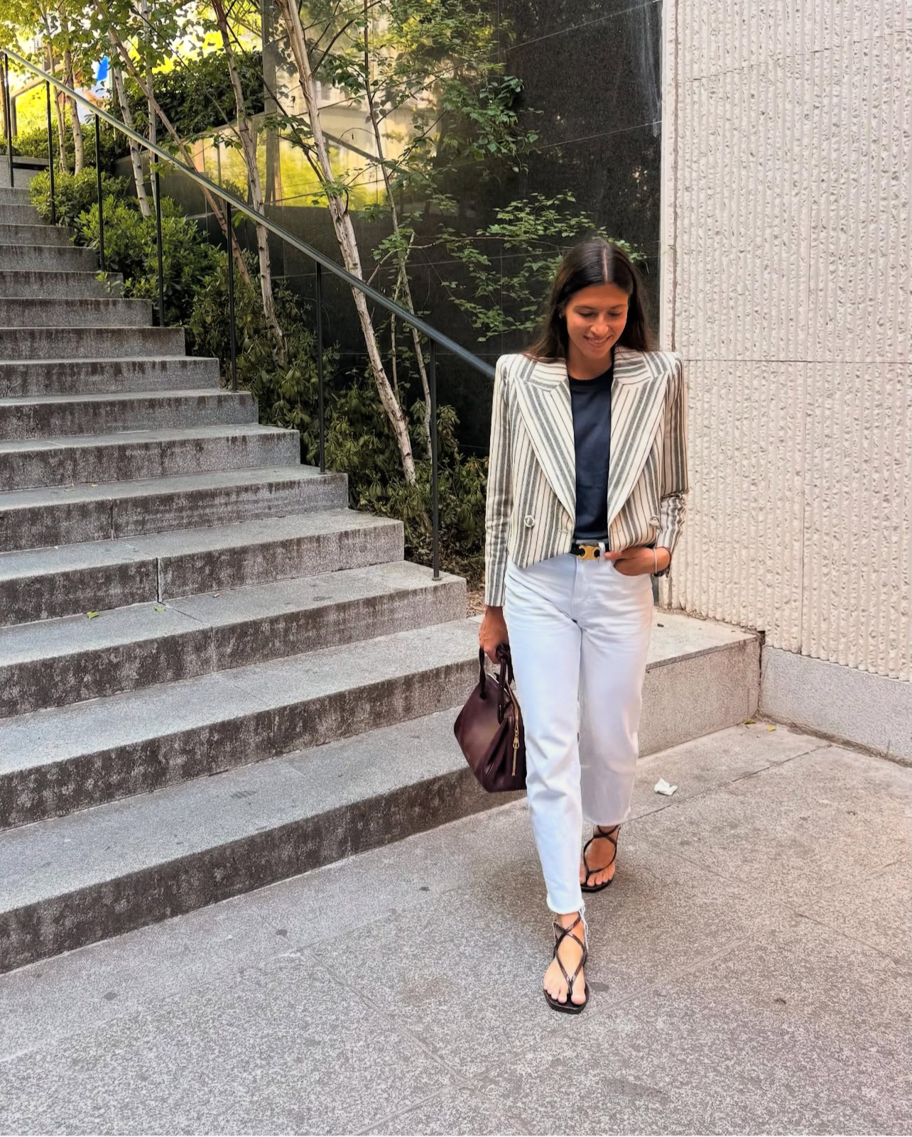 NOOR FLAT SANDAL IN BROWN LAMINATED LEATHER