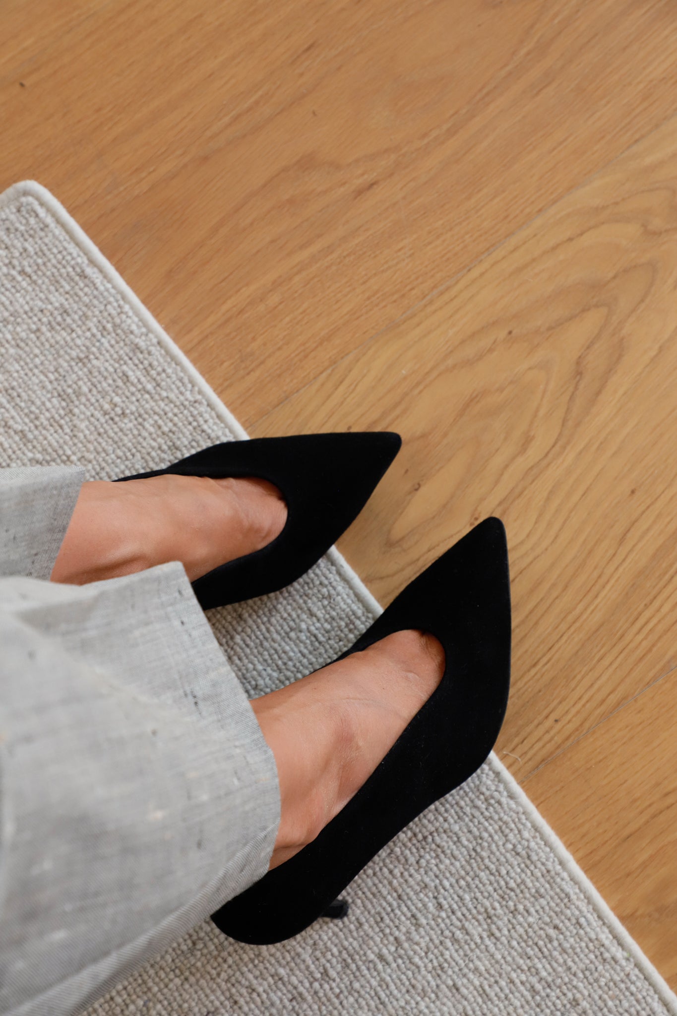 AMALIA STILETTO BLACK SUEDE 8CM HEEL