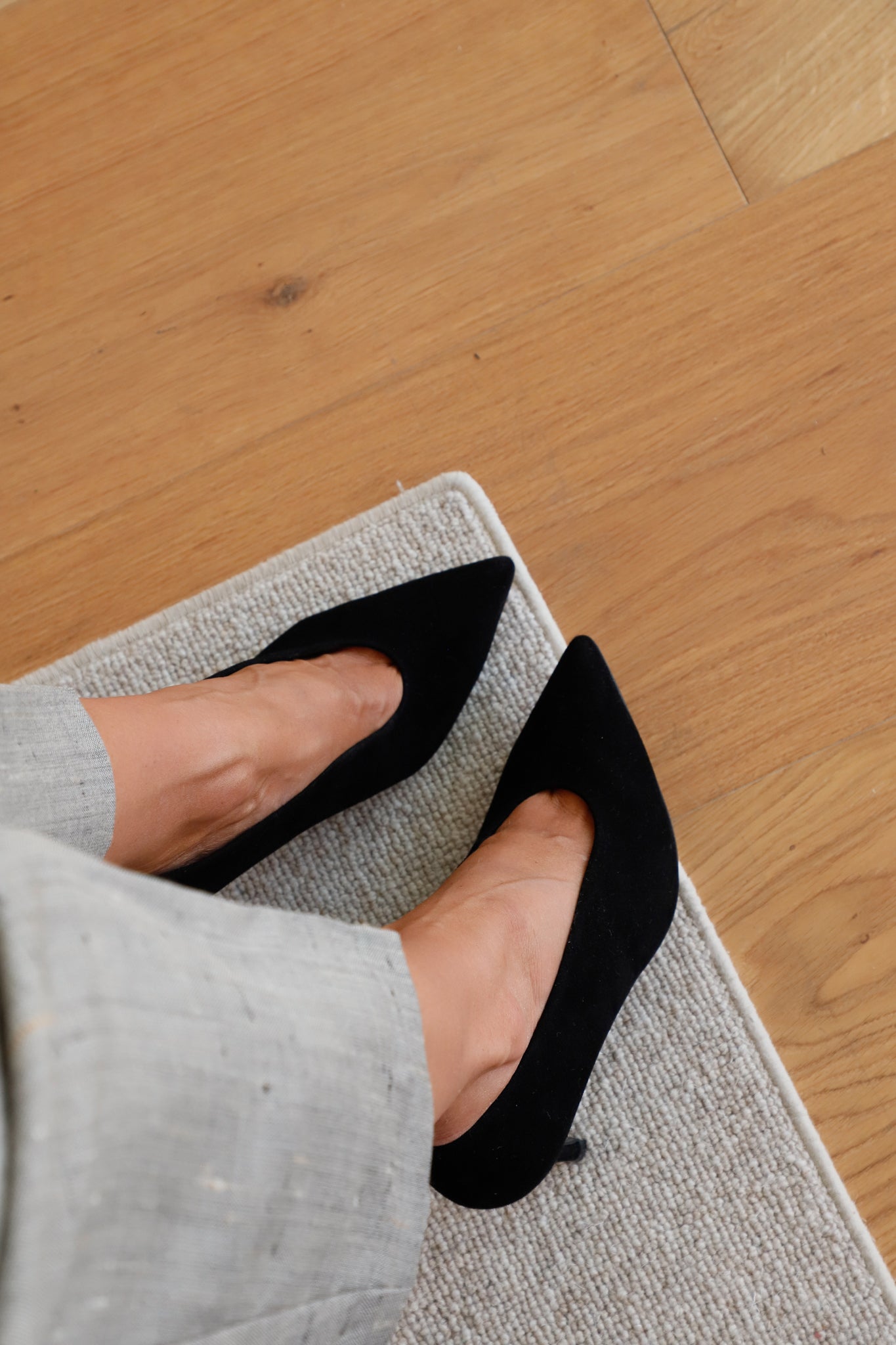 AMALIA STILETTO BLACK SUEDE 8CM HEEL