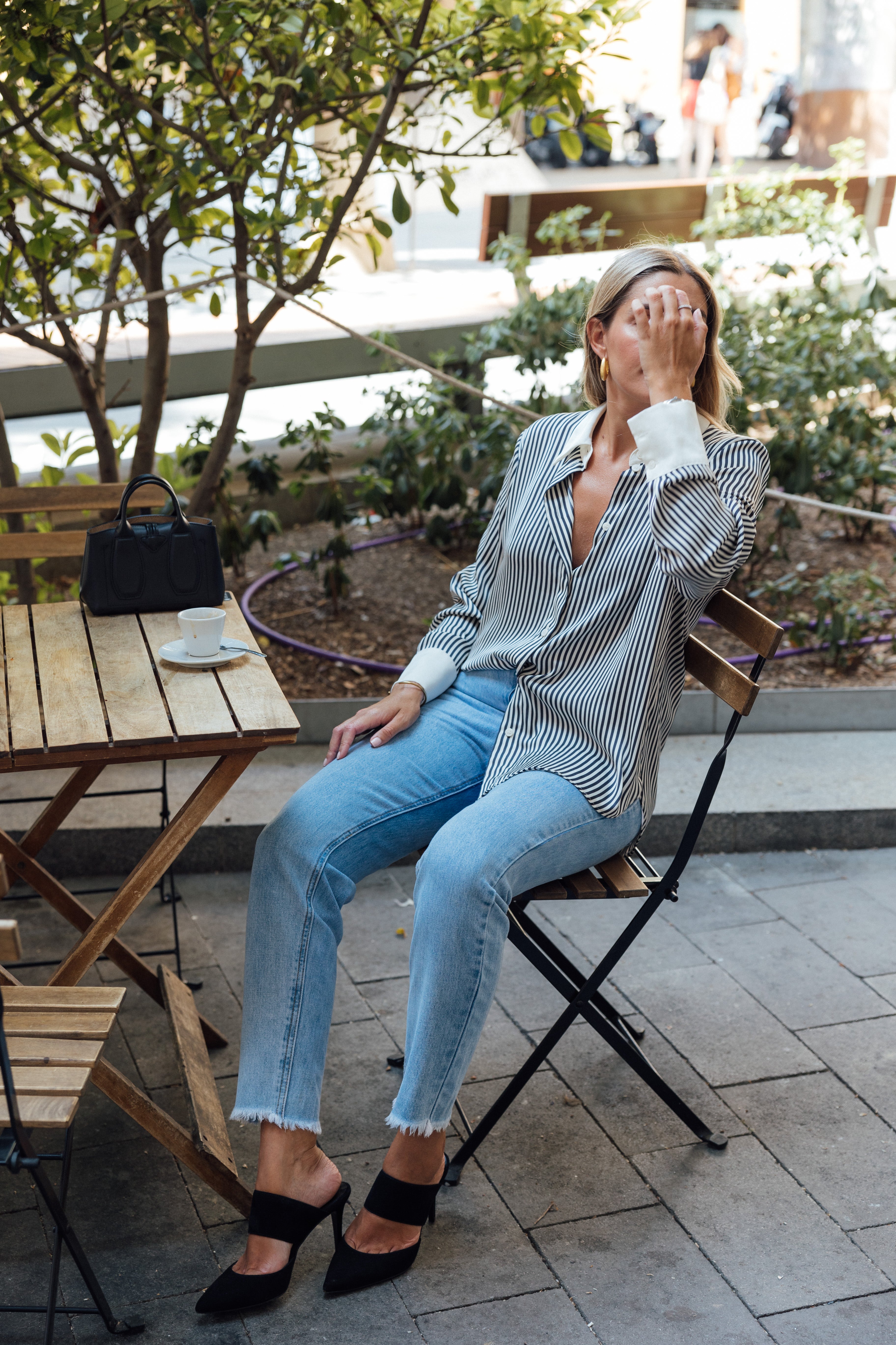 STILETTO ALBA ANTE NEGRO TACÓN 8CM