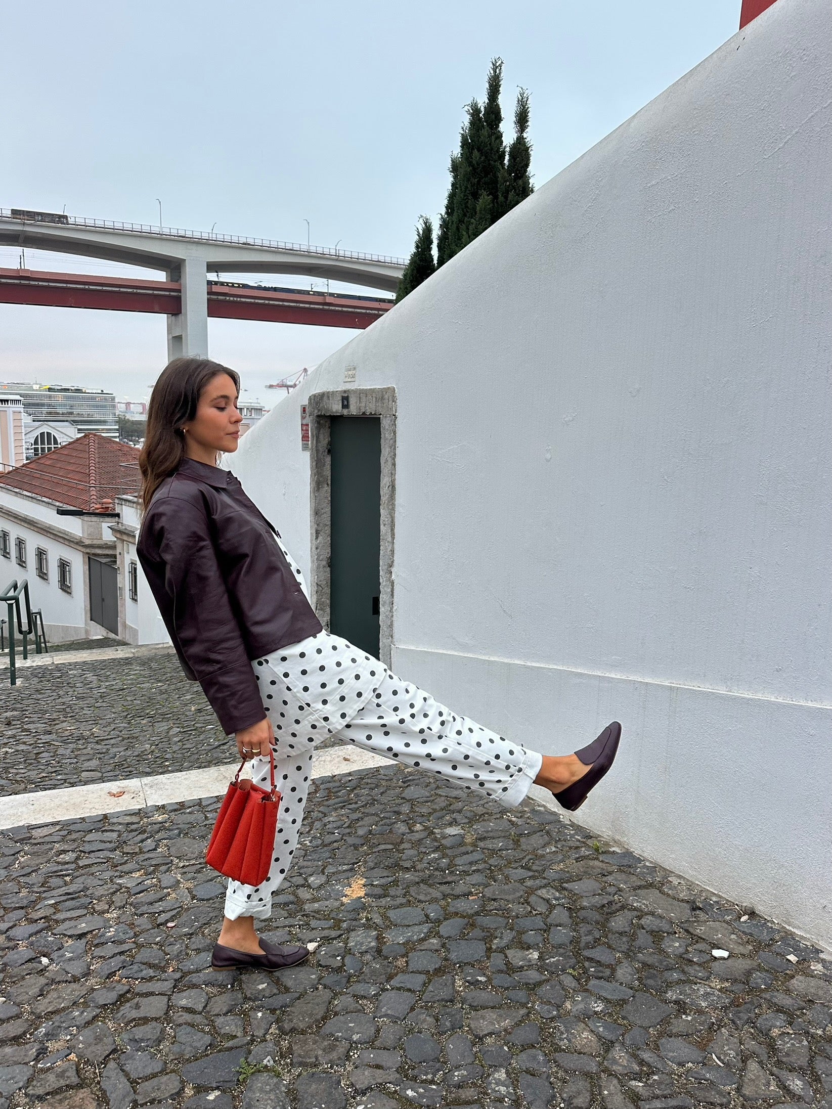 MOCASÍN BLANCA PIEL BURDEOS