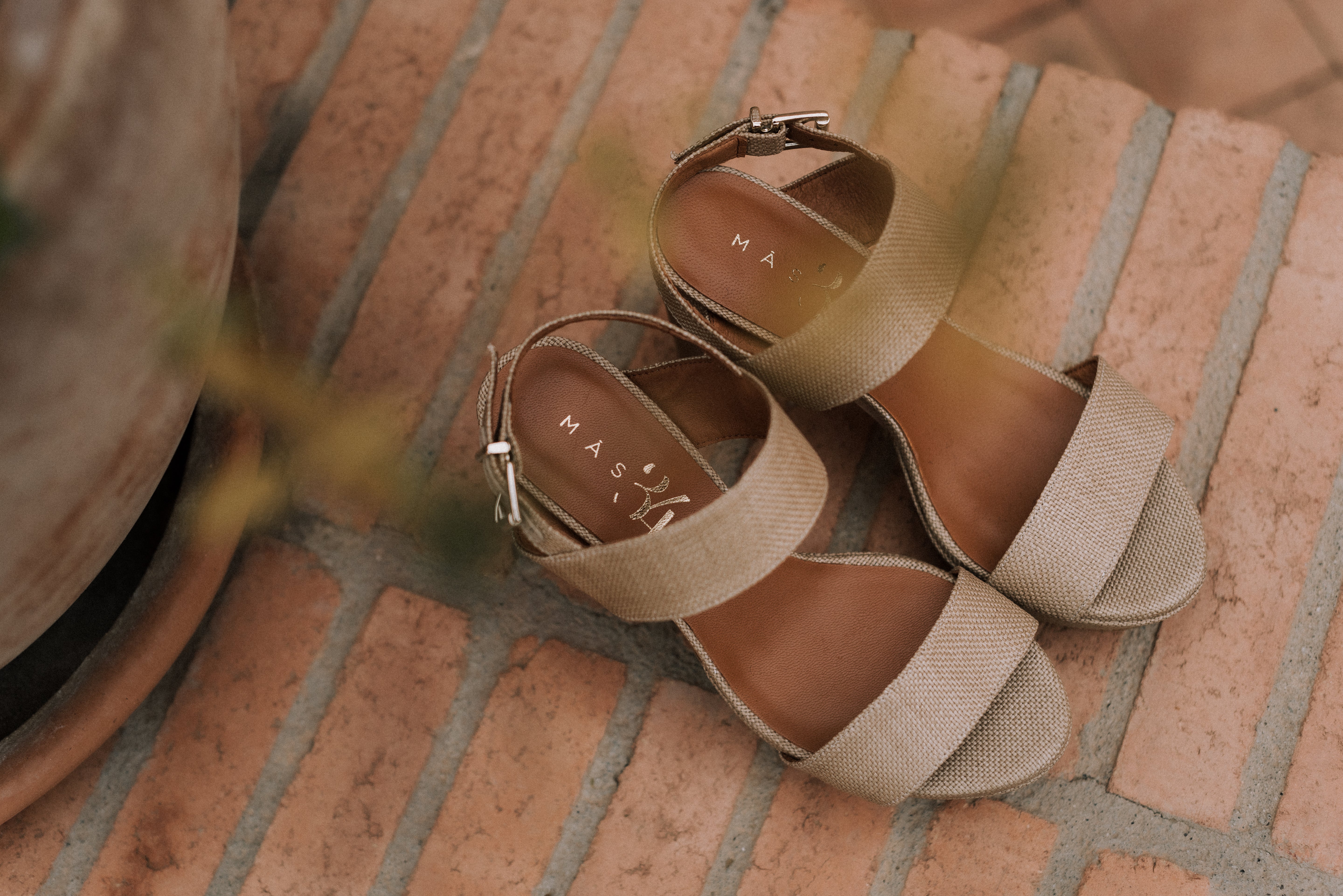 MONICA SANDAL 10CM HEEL PLATFORM NATURAL LINEN